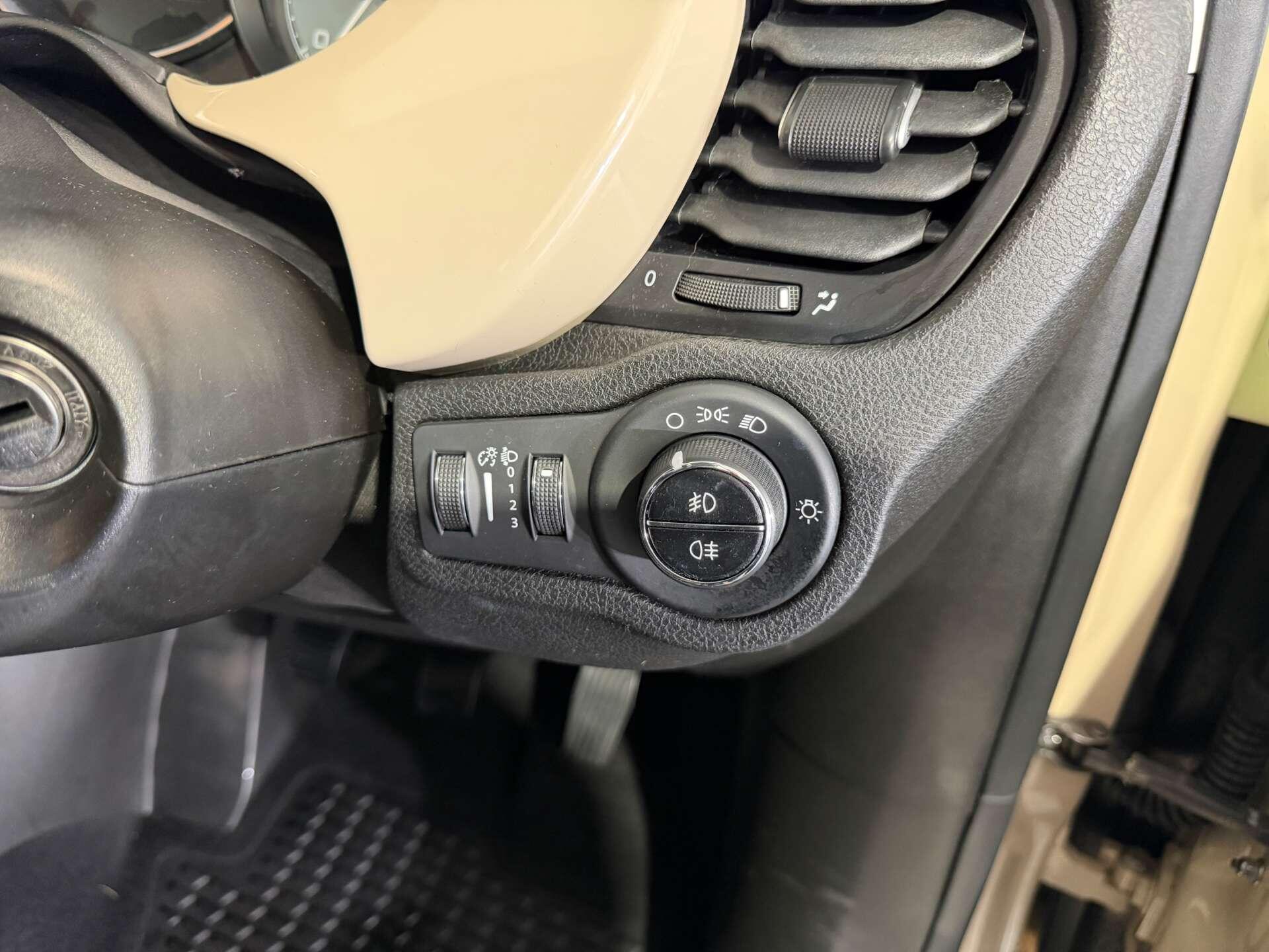 Fiat 500x view 14