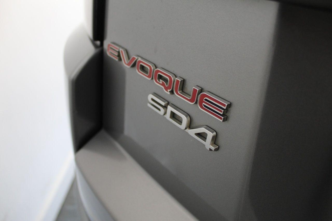 Land Rover Range Rover Evoque view 17