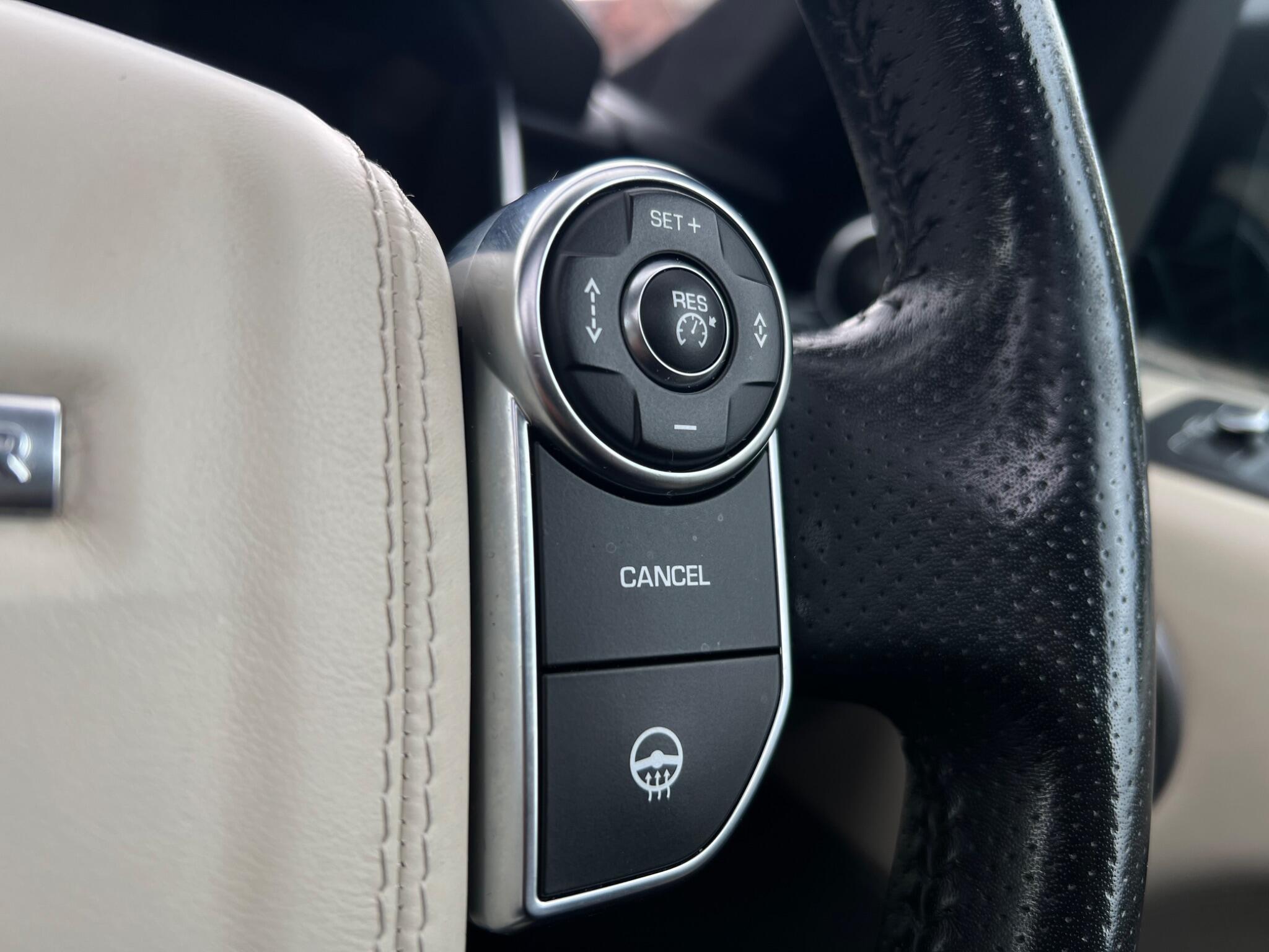 Land Rover Range Rover Sport view 42