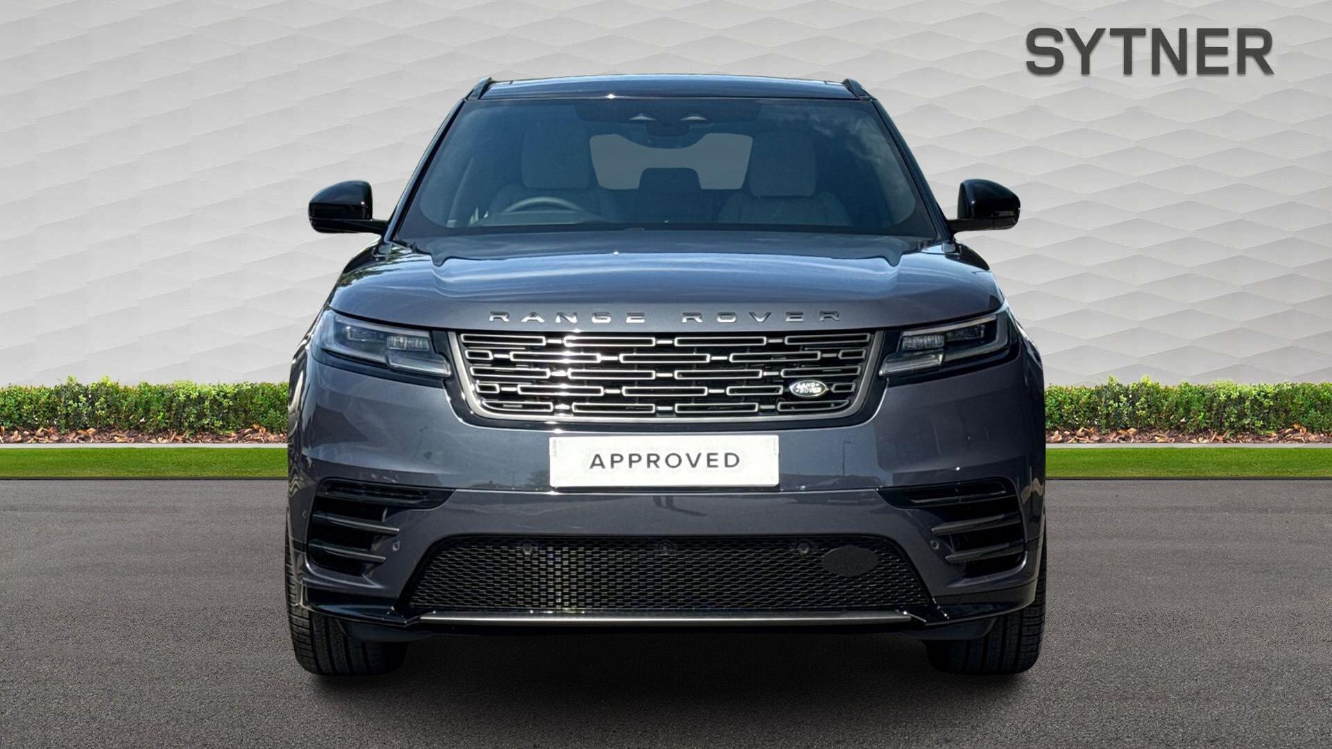 Land Rover Range Rover Velar view 8