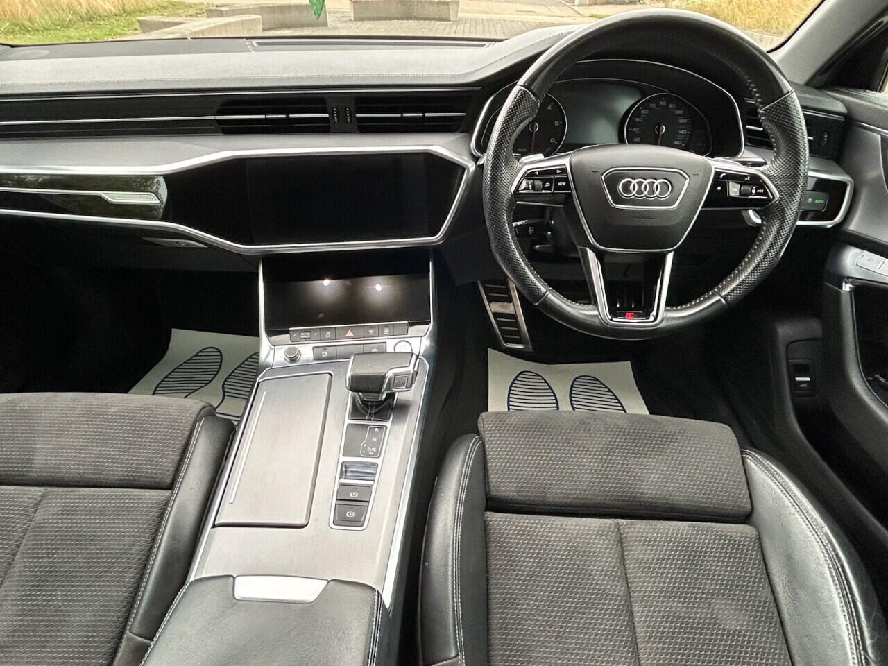 Audi A6 view 24