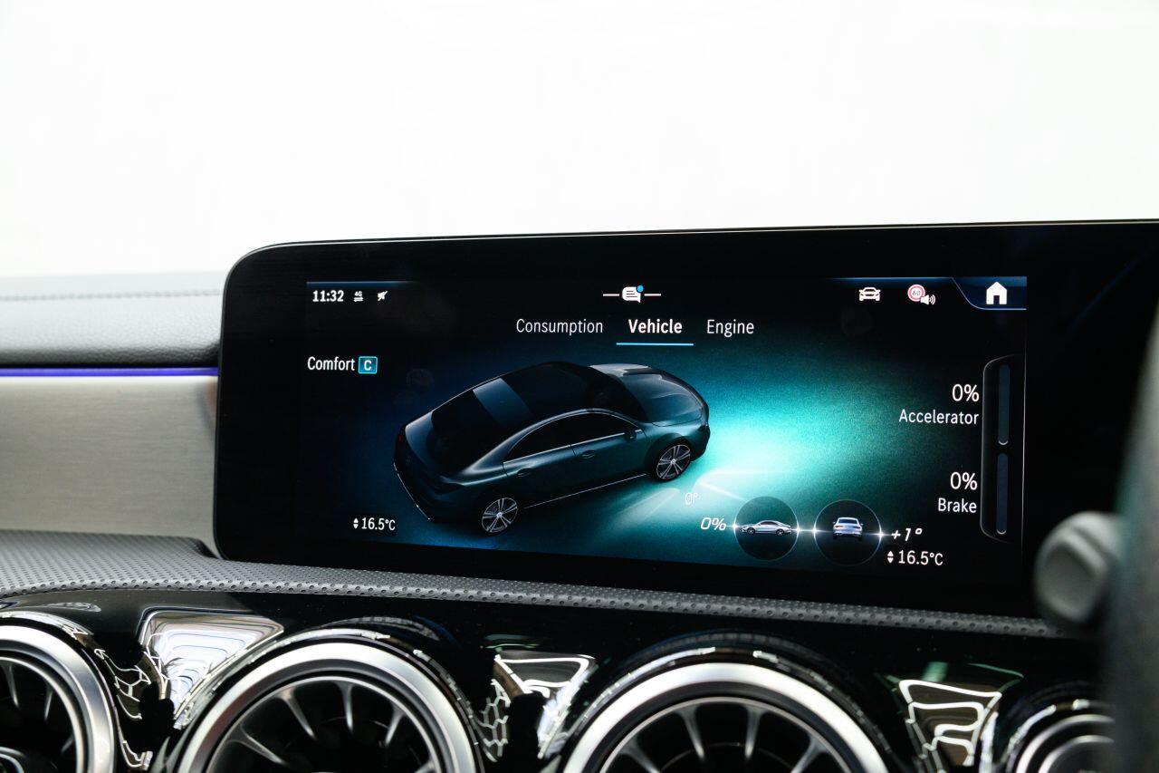 Mercedes-Benz CLA view 49