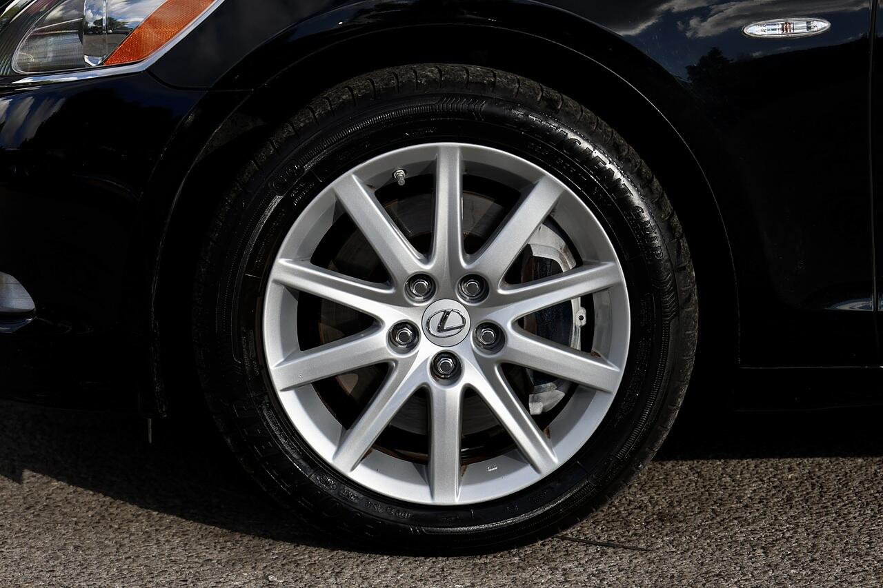 Lexus GS view 41