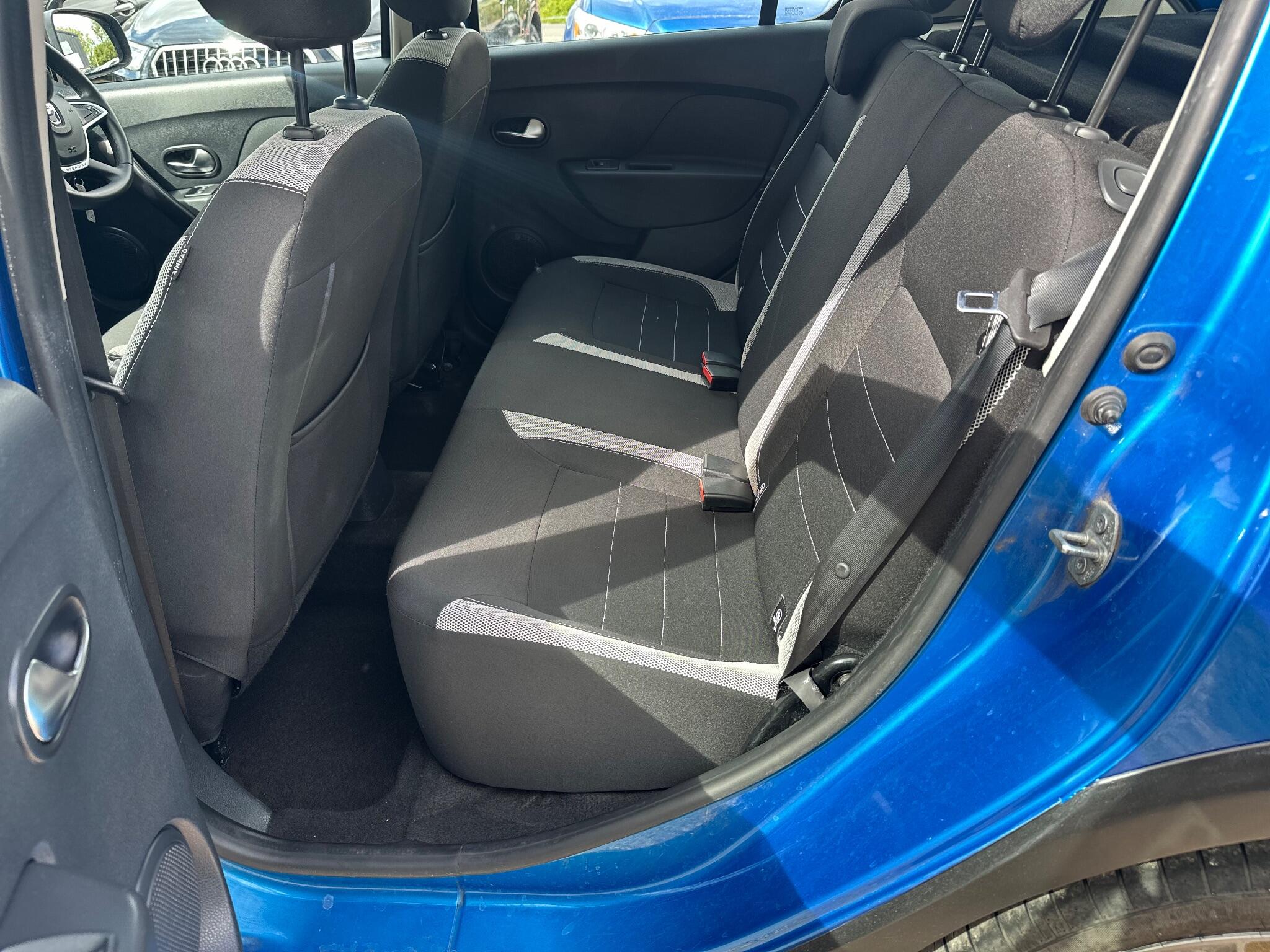 Dacia Sandero view 55