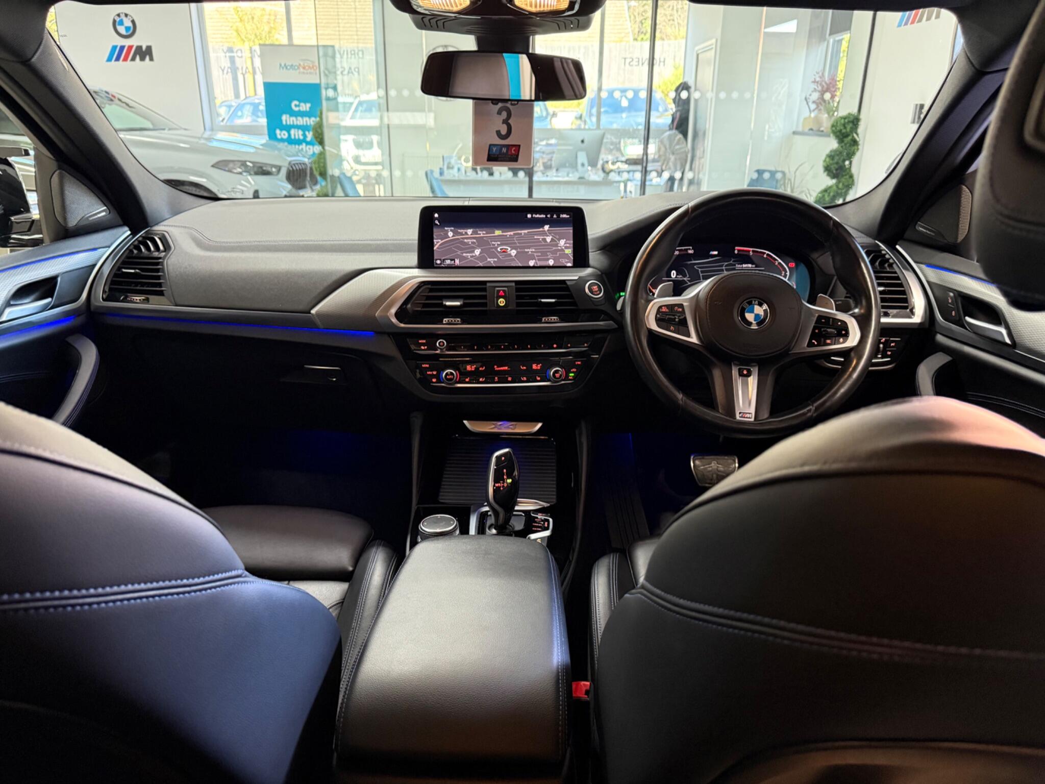 BMW X4 view 26