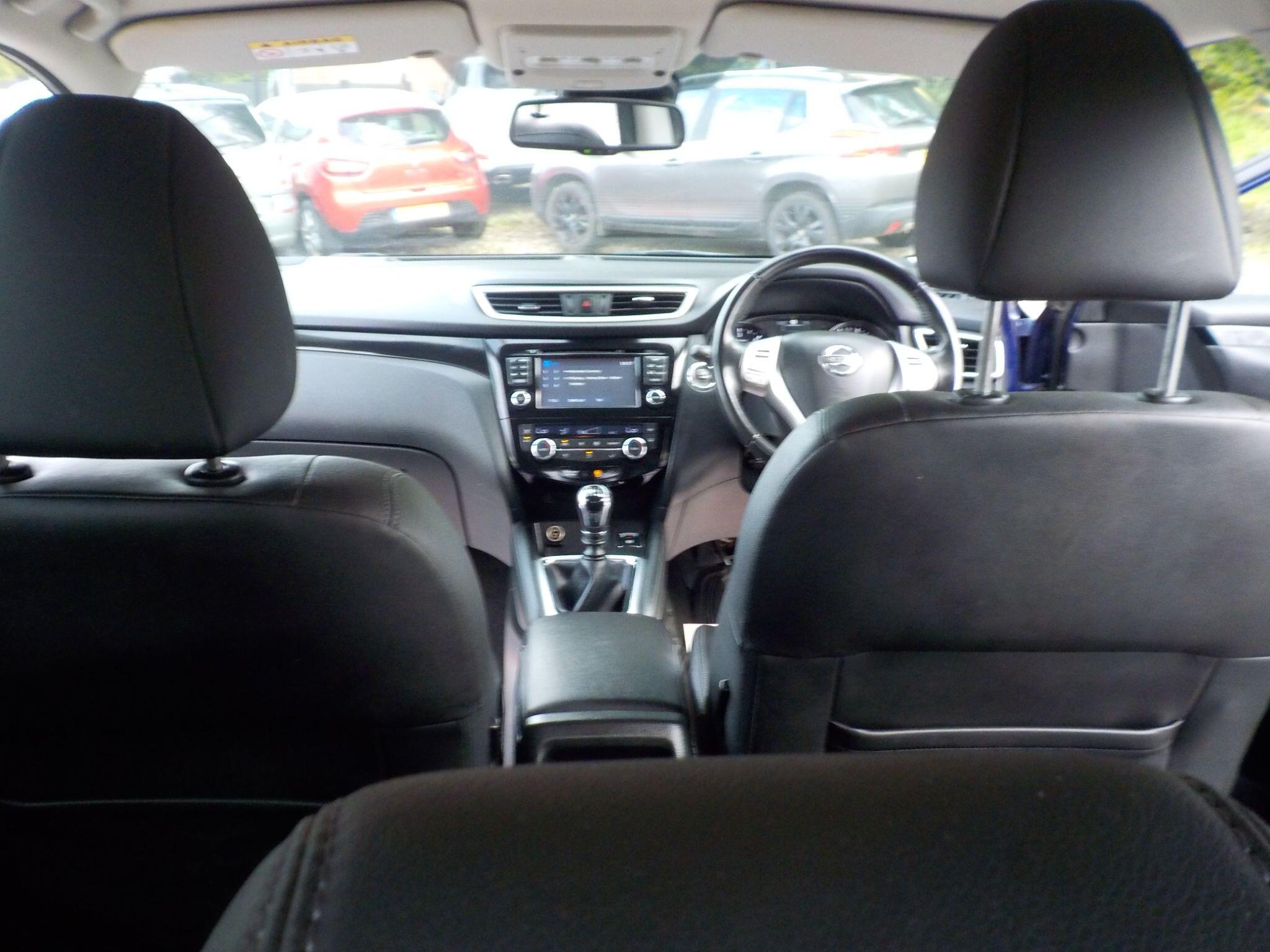 Nissan Qashqai 1.6 dCi Tekna 2WD Euro 6 (s/s) 5dr