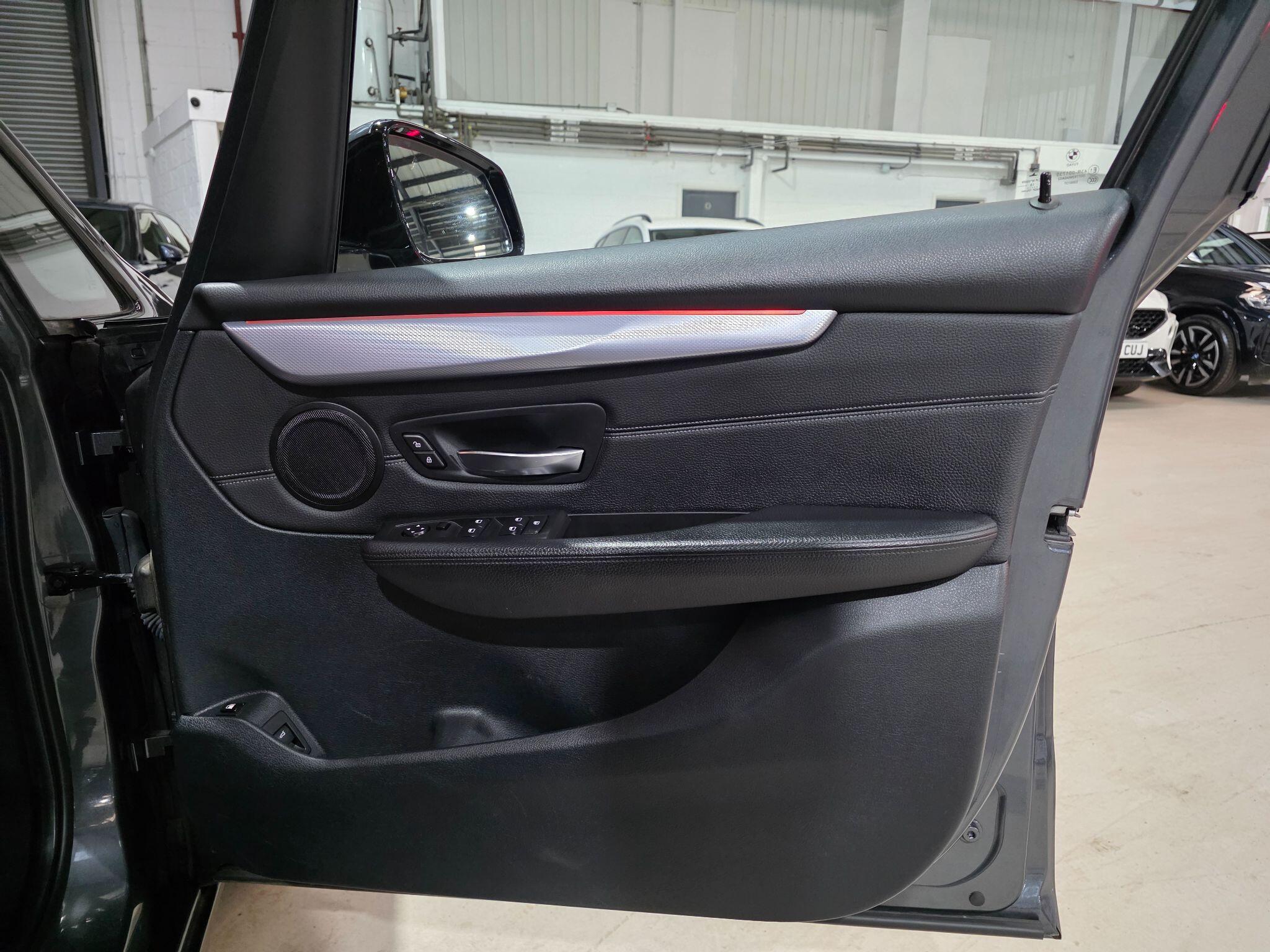 BMW 2 Series view 13