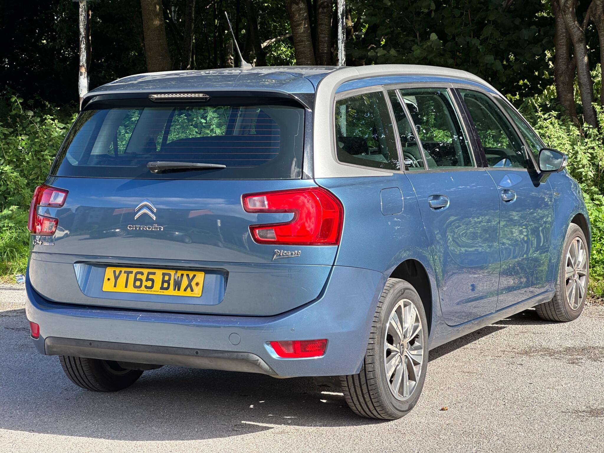 Citroen Grand C4 Picasso view 9