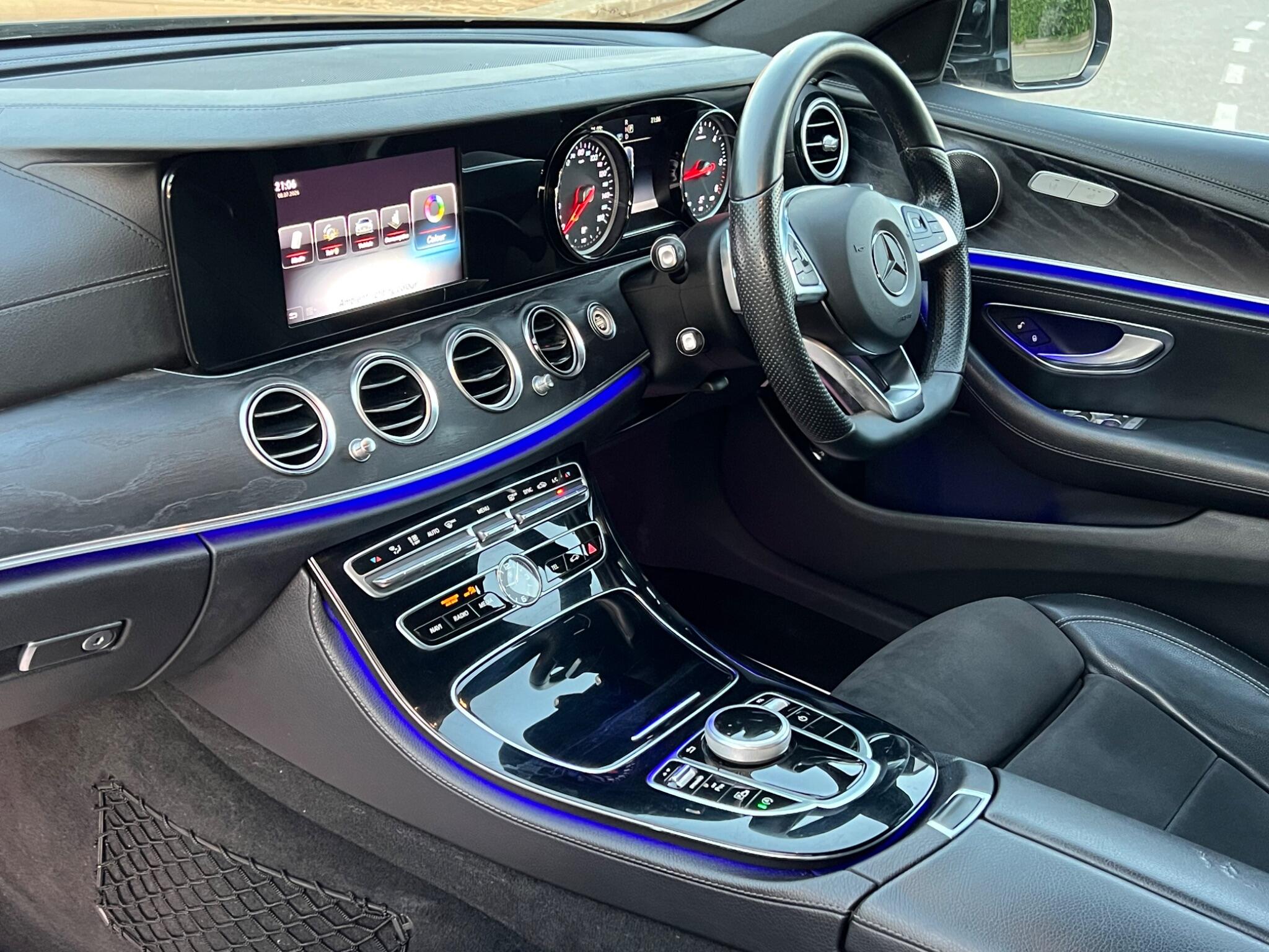 Mercedes-Benz E Class view 14
