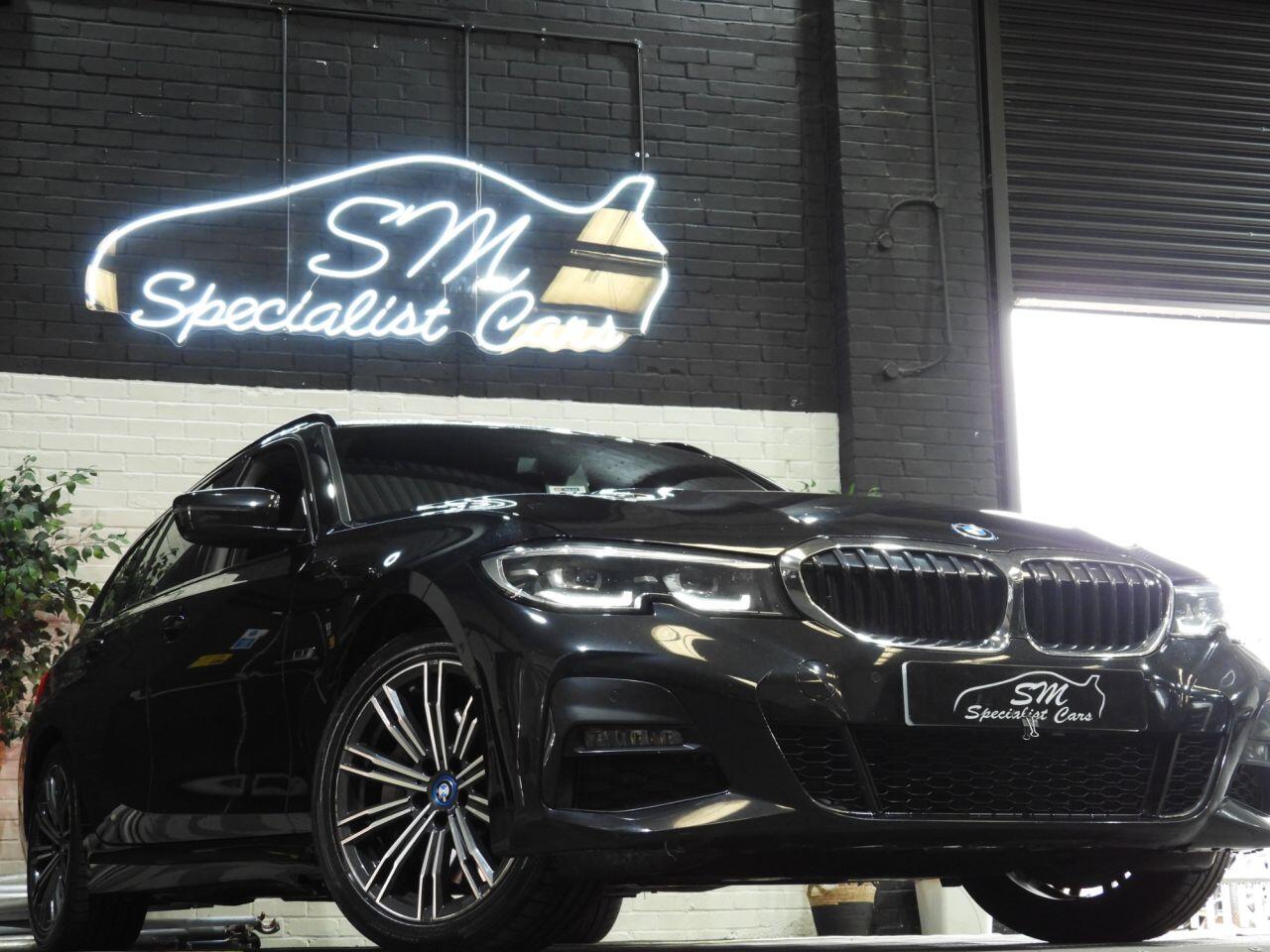 BMW 3 Series view 5