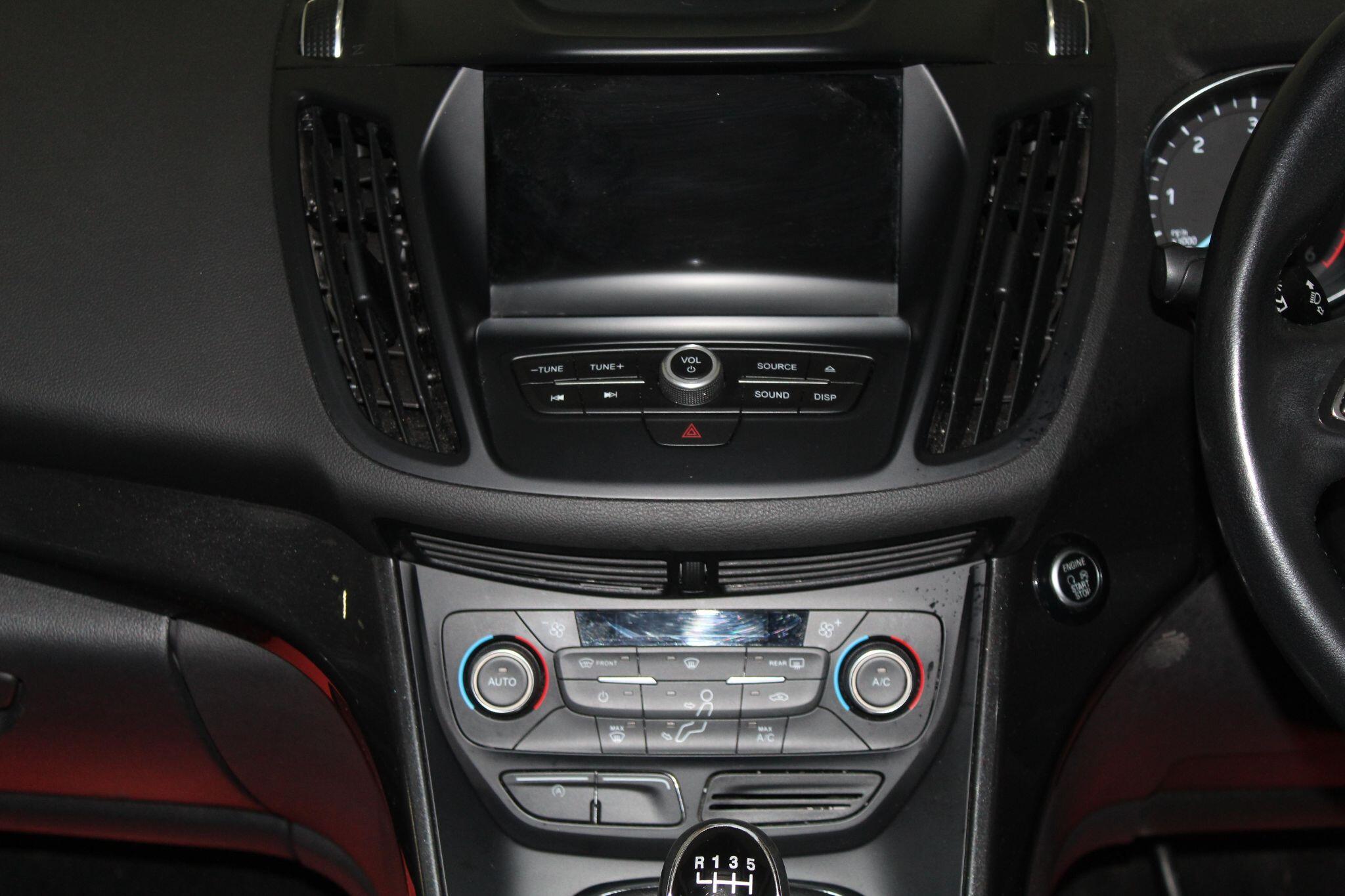 Ford Kuga view 31