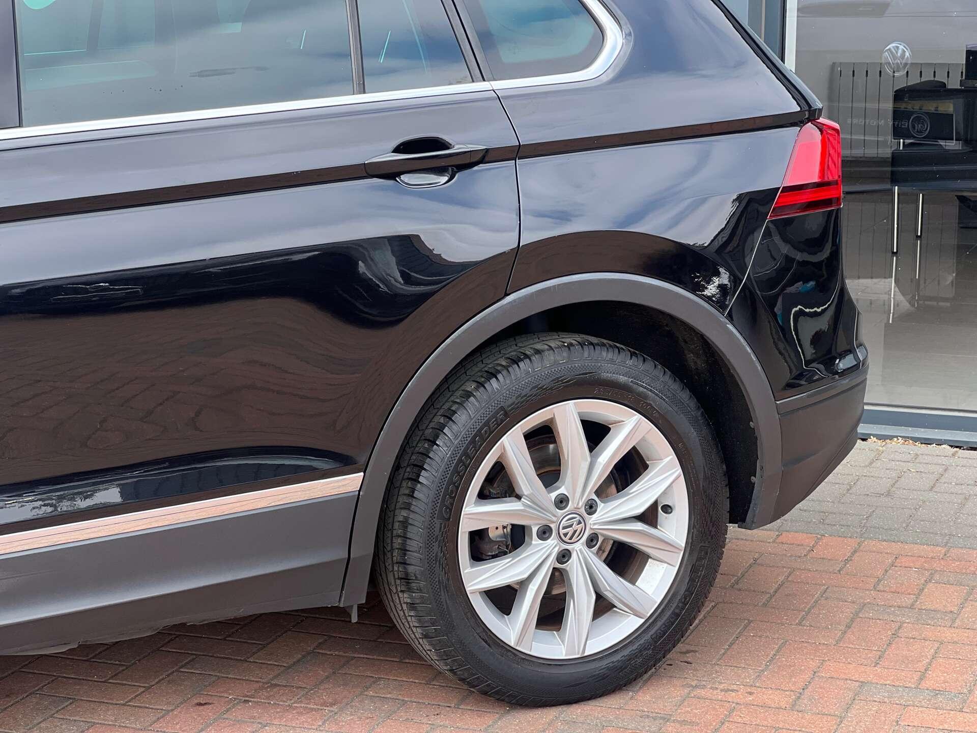 Volkswagen Tiguan view 43
