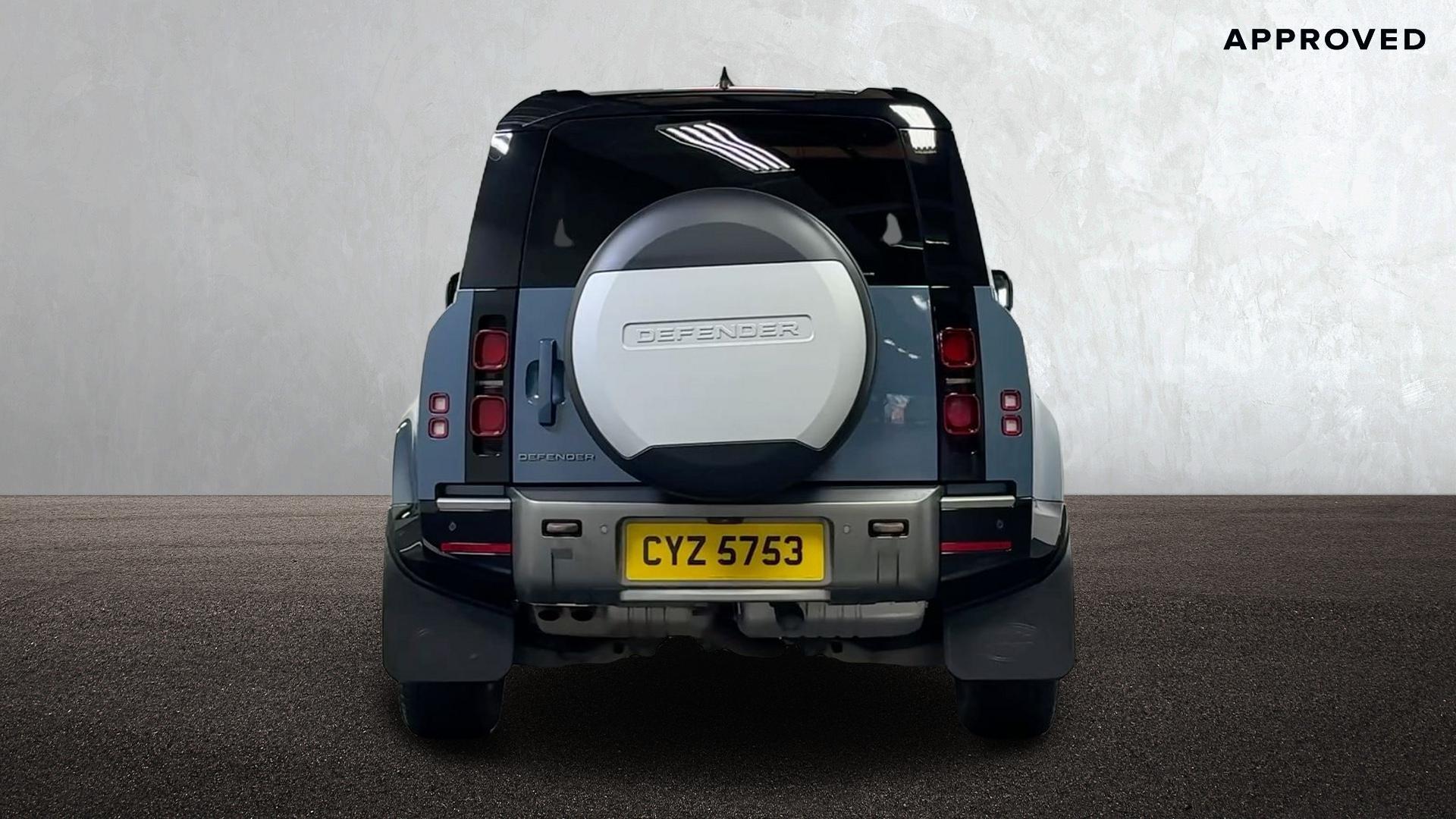 Land Rover Defender view 6