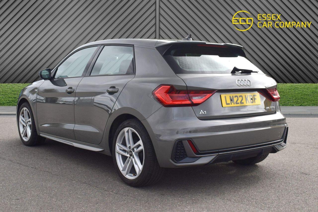 Audi A1 view 10