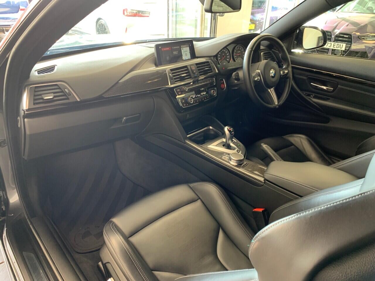 BMW M4 view 26
