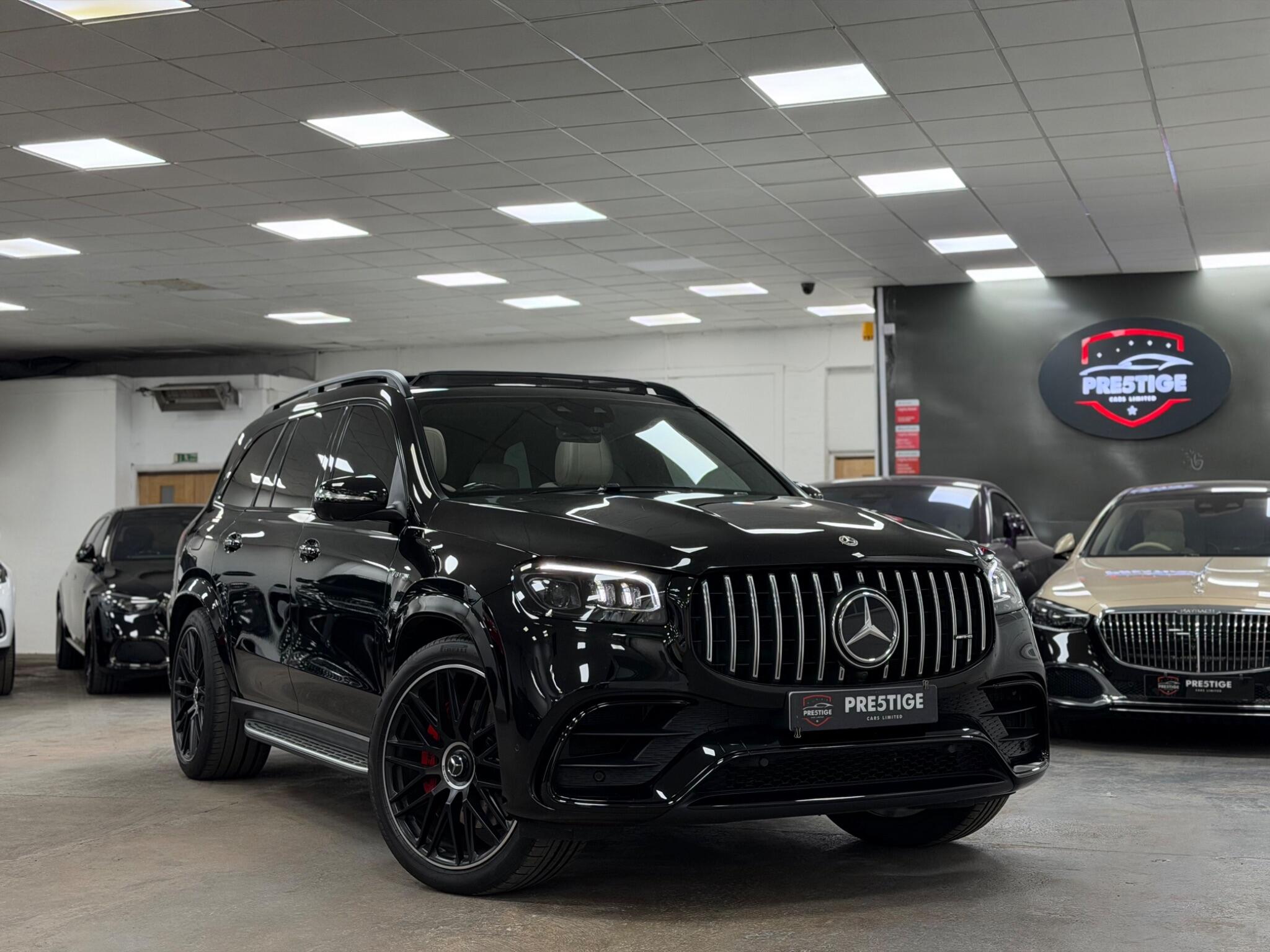 Mercedes-Benz GLS view 4