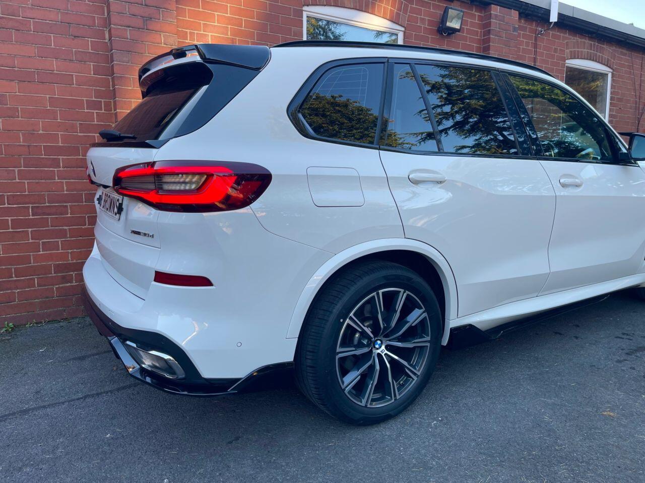 BMW X5 view 7
