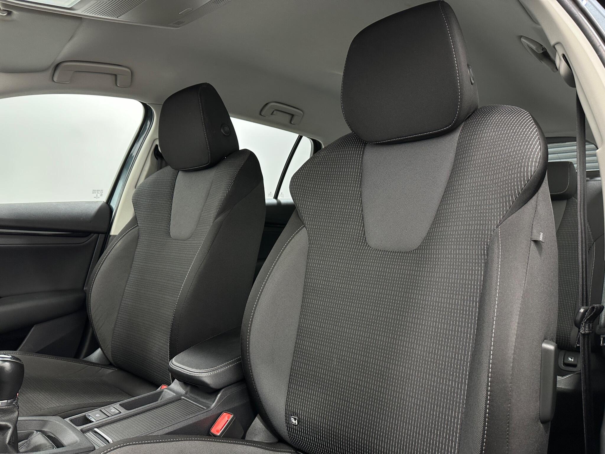 Skoda Octavia view 34