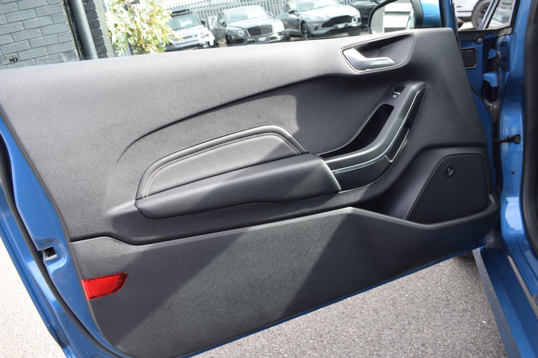 Ford Fiesta view 15