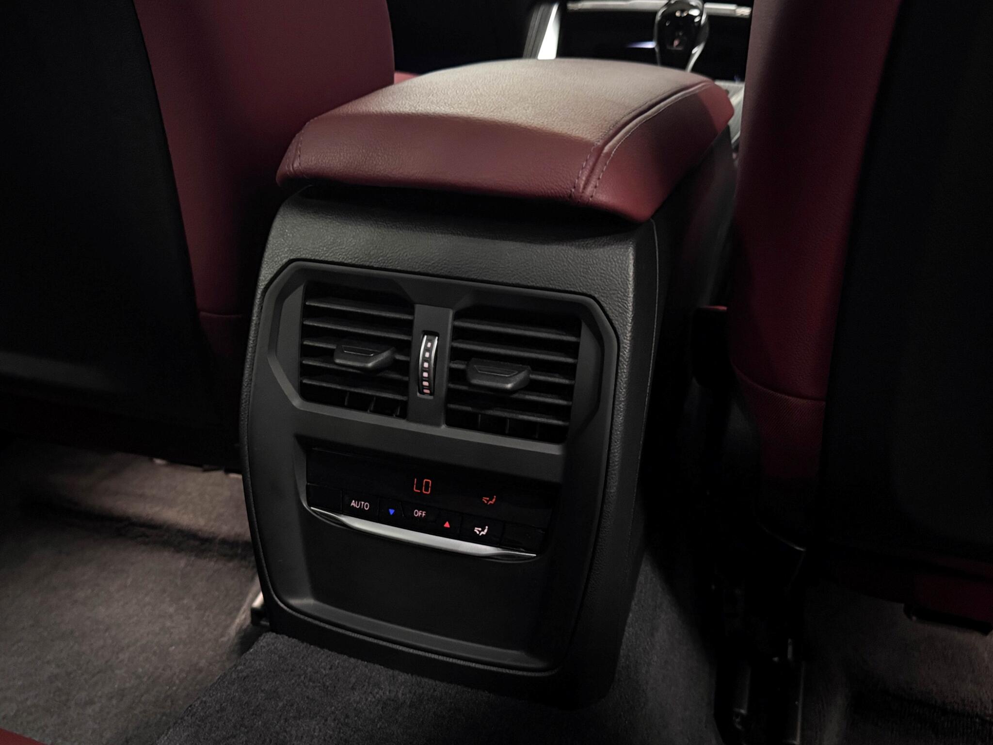 BMW 4 Series view 19