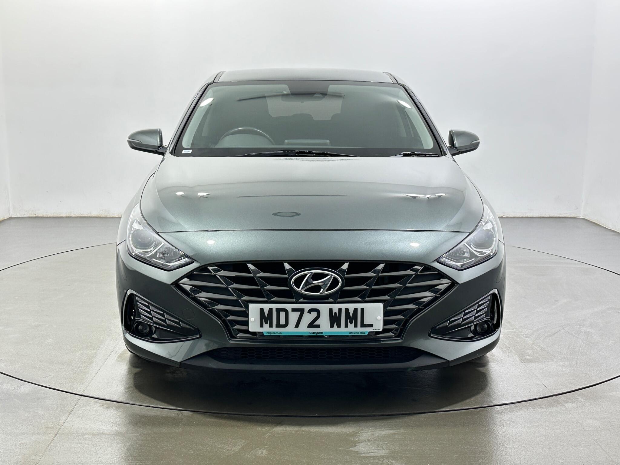 Hyundai i30 view 3