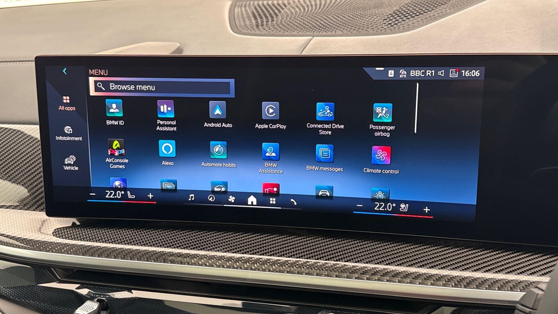 BMW X7 view 33