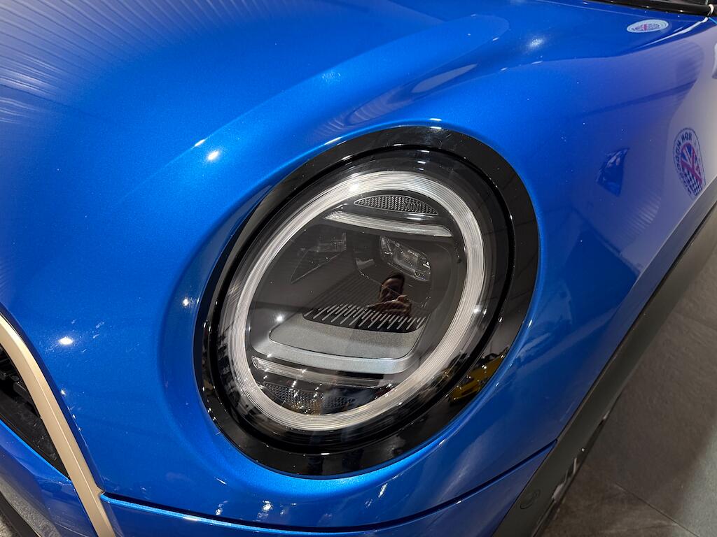 Mini Cooper Cooper view 29