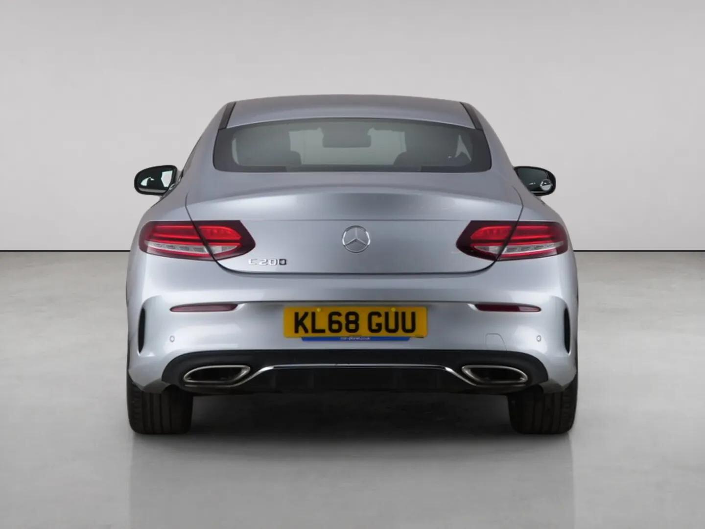 Mercedes-Benz C-Class view 7