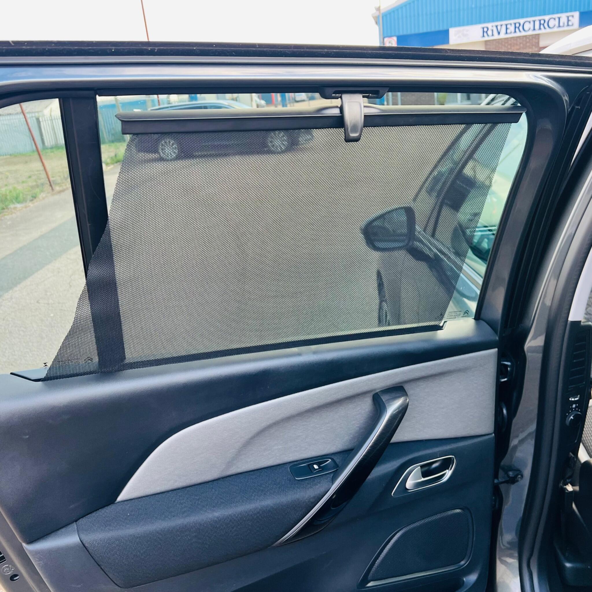Citroen Grand C4 Picasso view 22