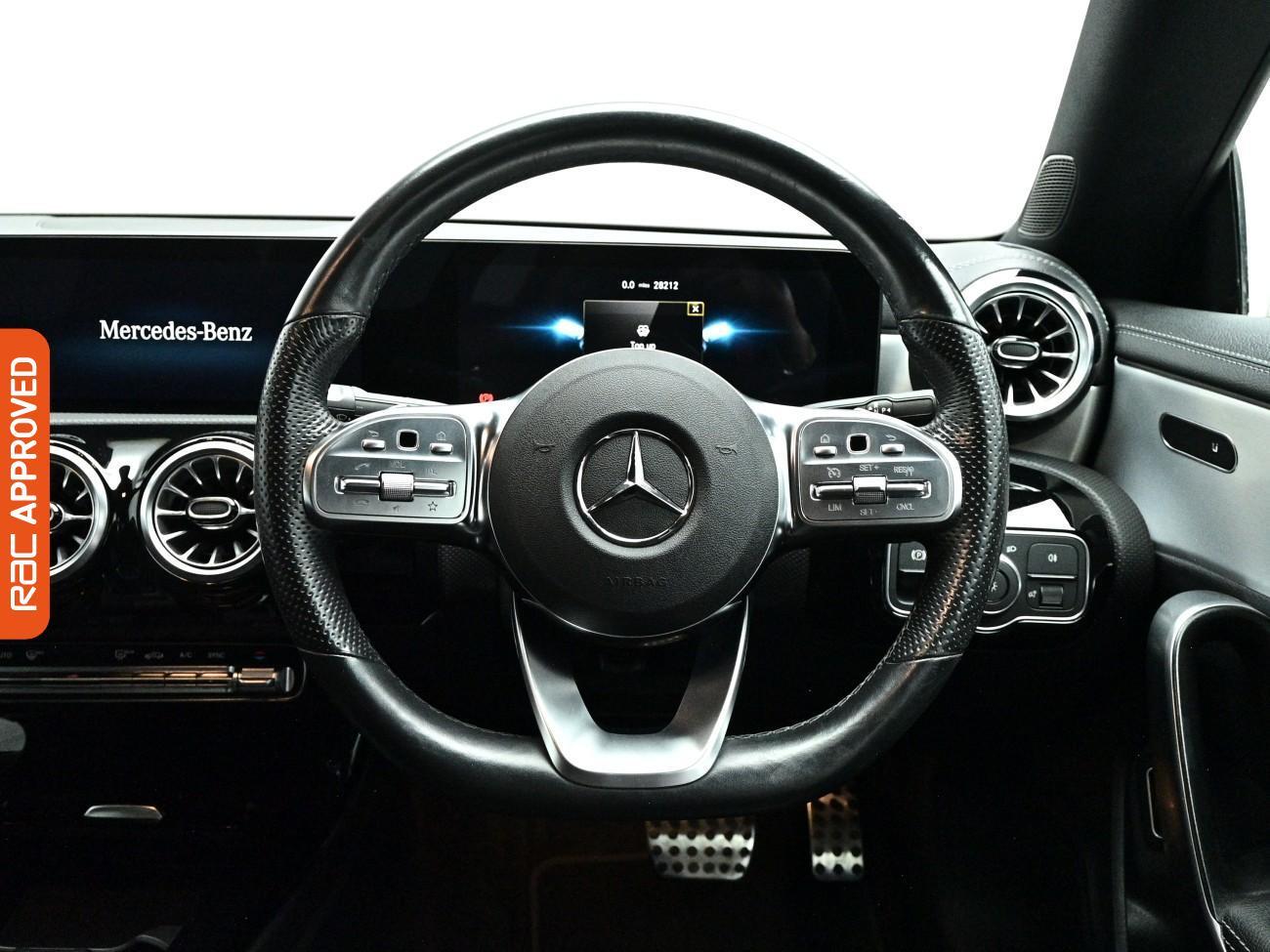 Mercedes-Benz Cla view 9