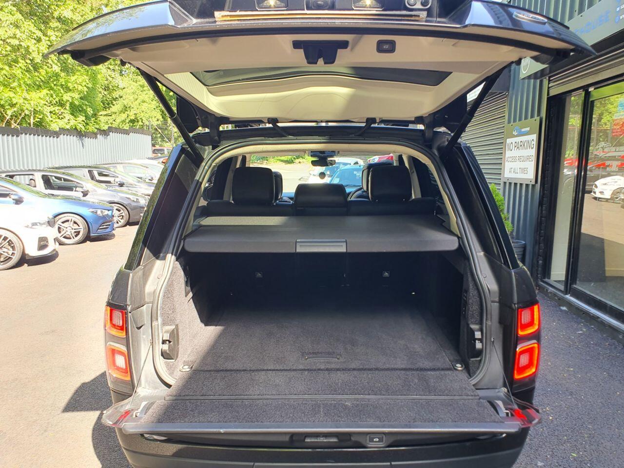 Land Rover Range Rover view 17