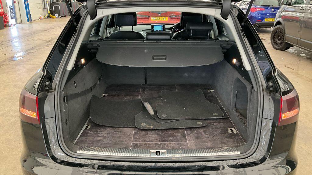 Audi A6 Allroad view 12