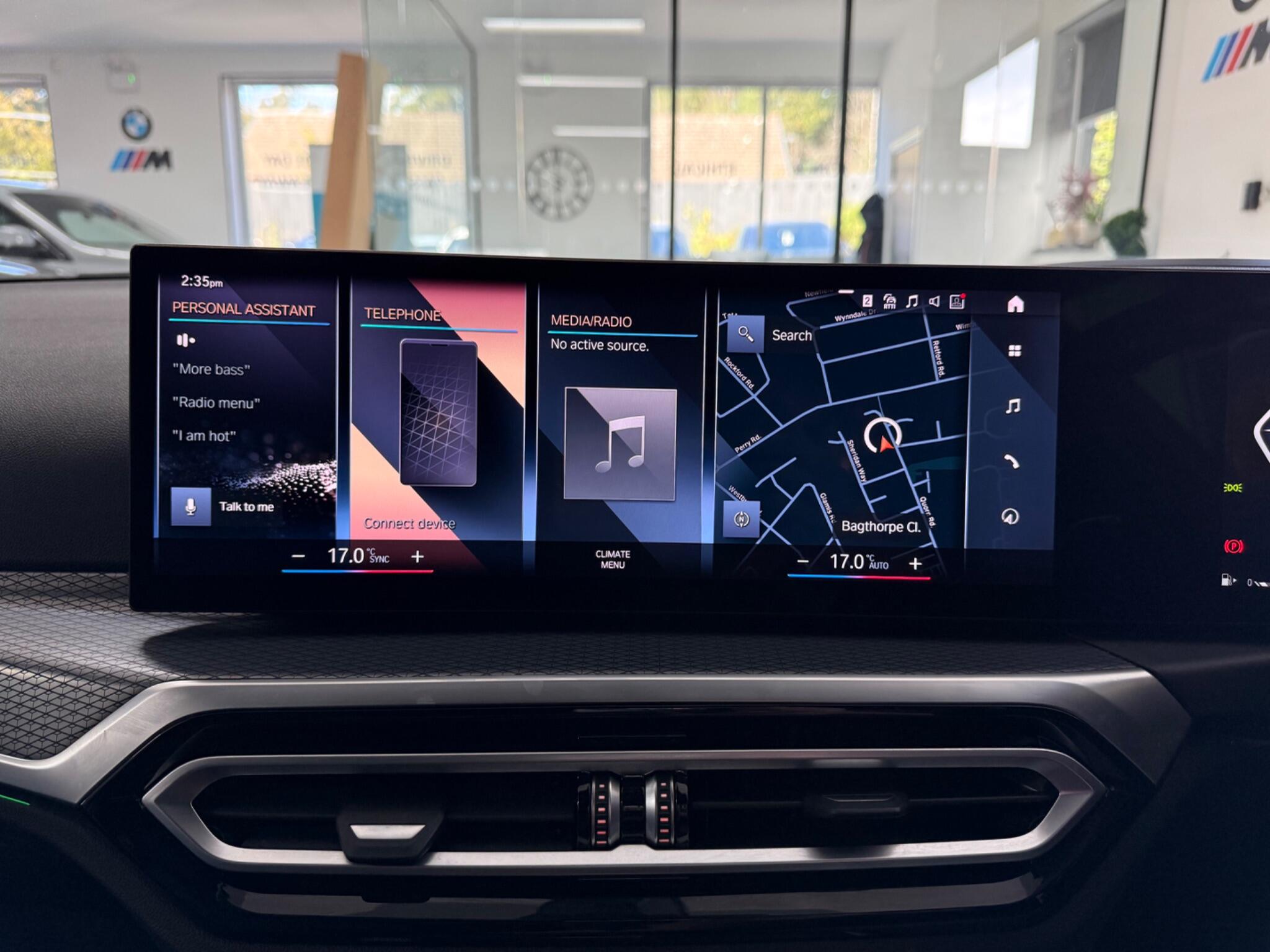 BMW 3 Series view 16