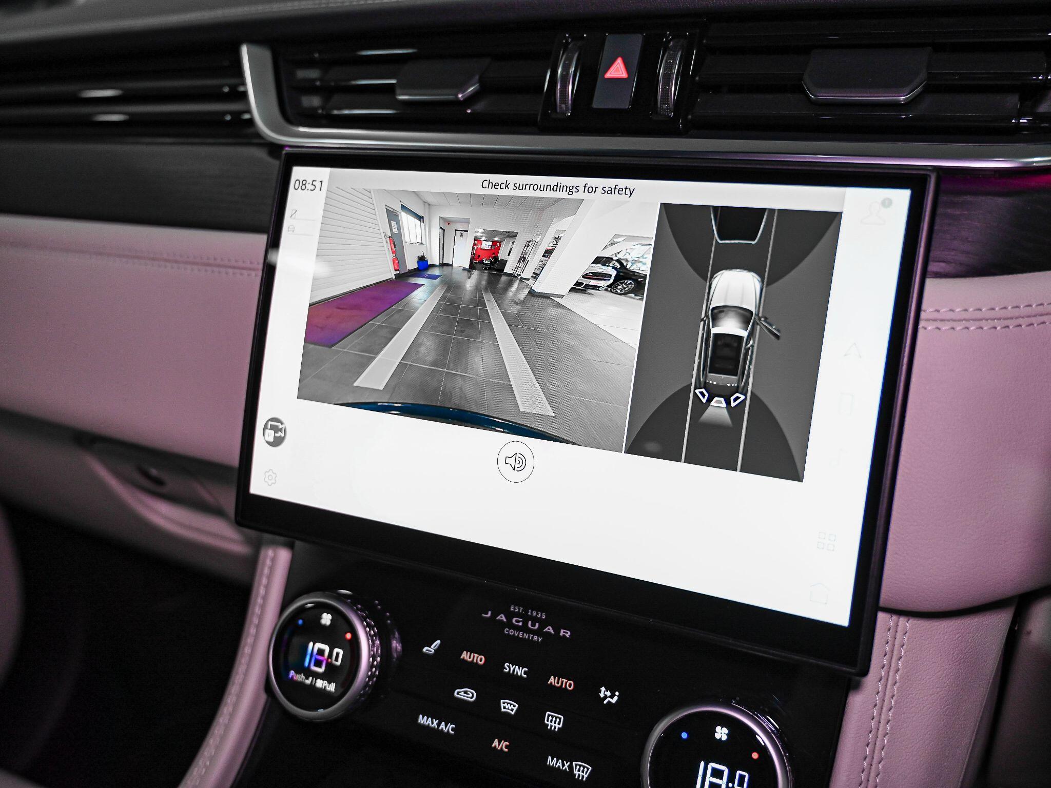 Jaguar F-Pace view 17