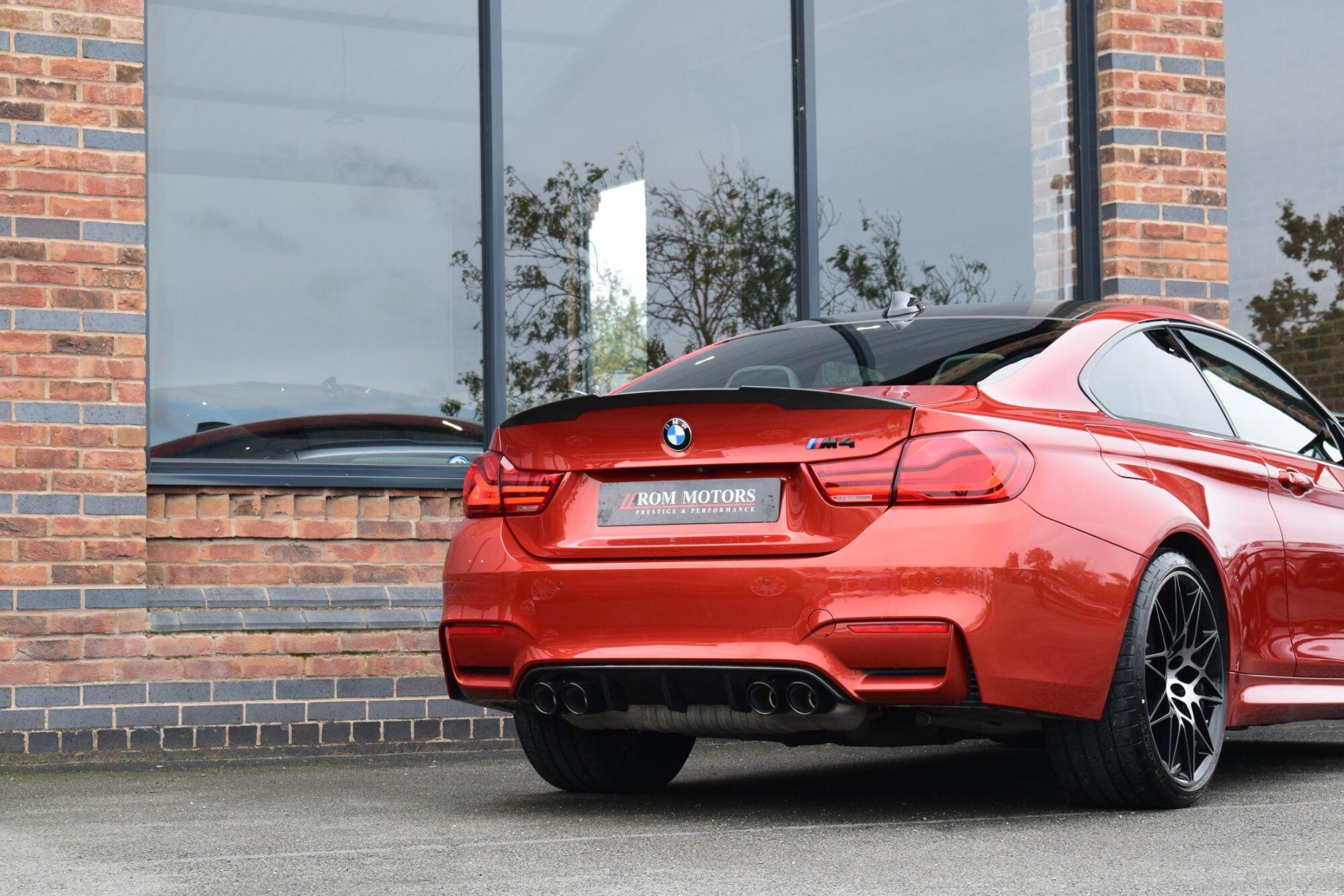 BMW M4 view 56