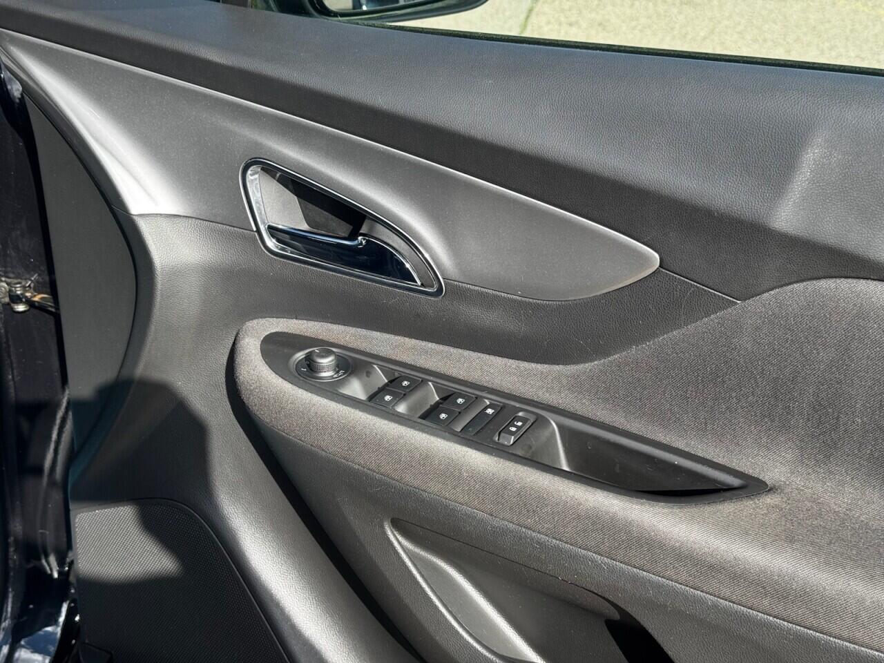 Vauxhall Mokka view 32