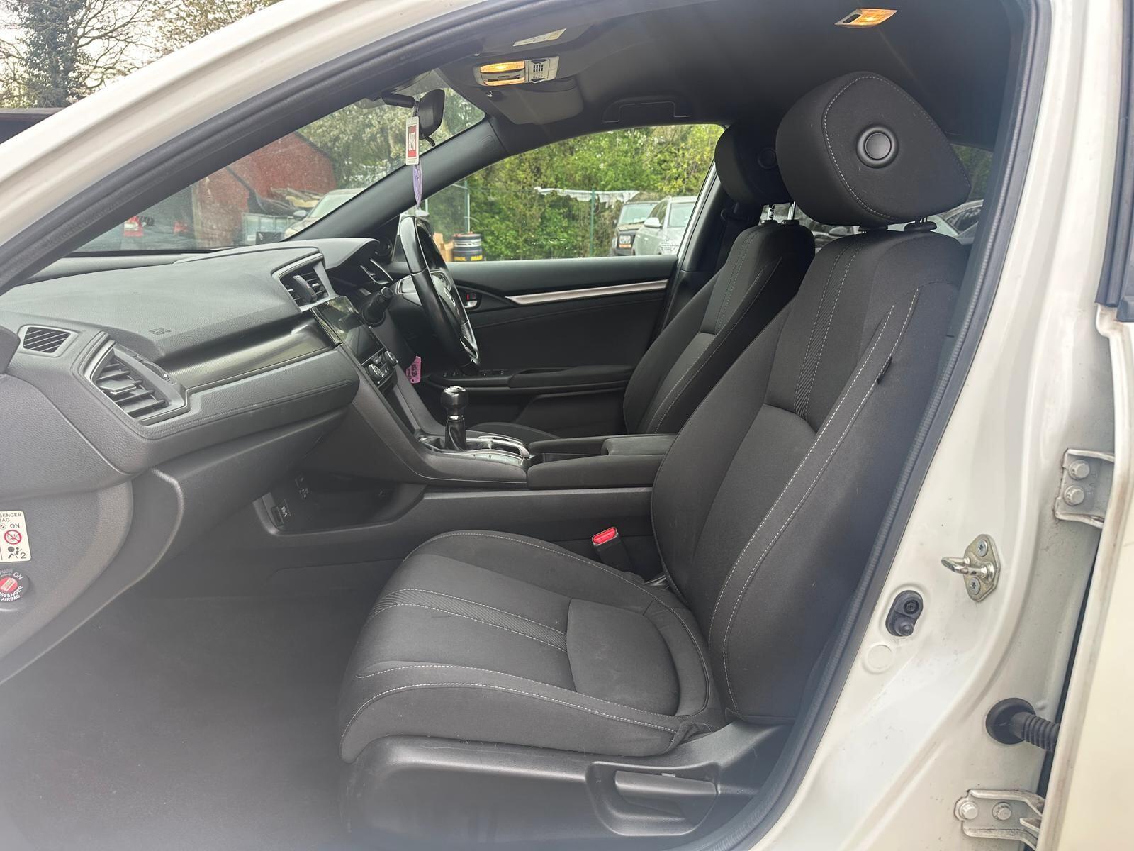 Honda Civic view 9