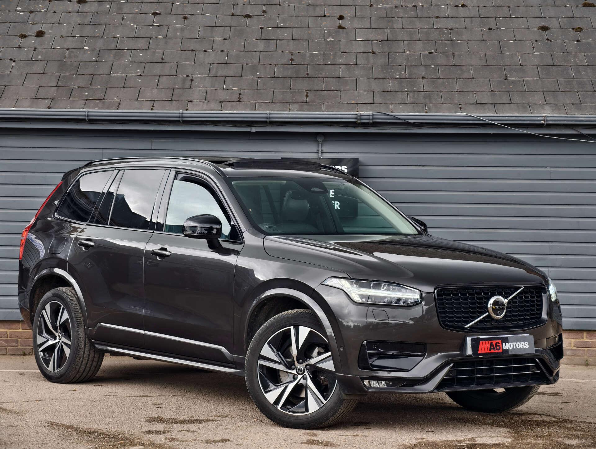 Volvo XC90 main image