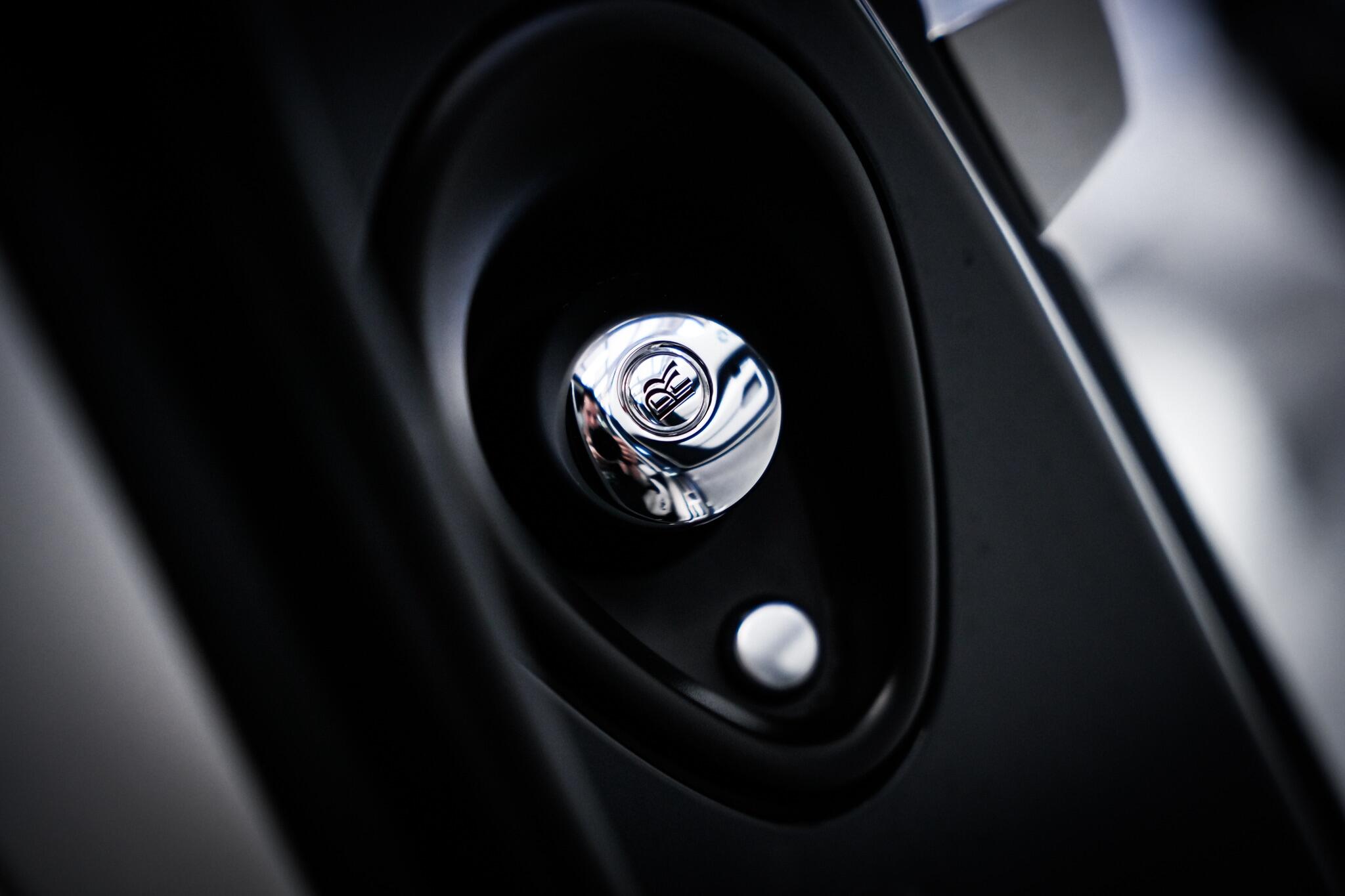 Rolls-Royce Wraith view 13