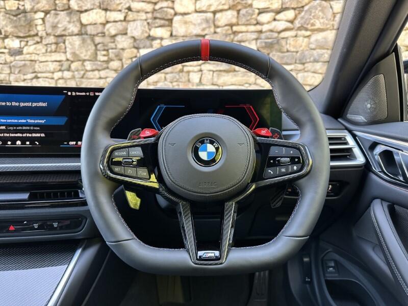 BMW M4 view 5