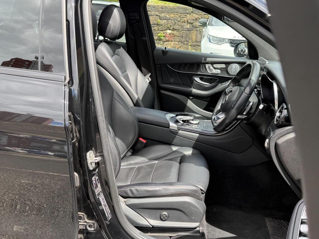 Mercedes-Benz GLC view 16