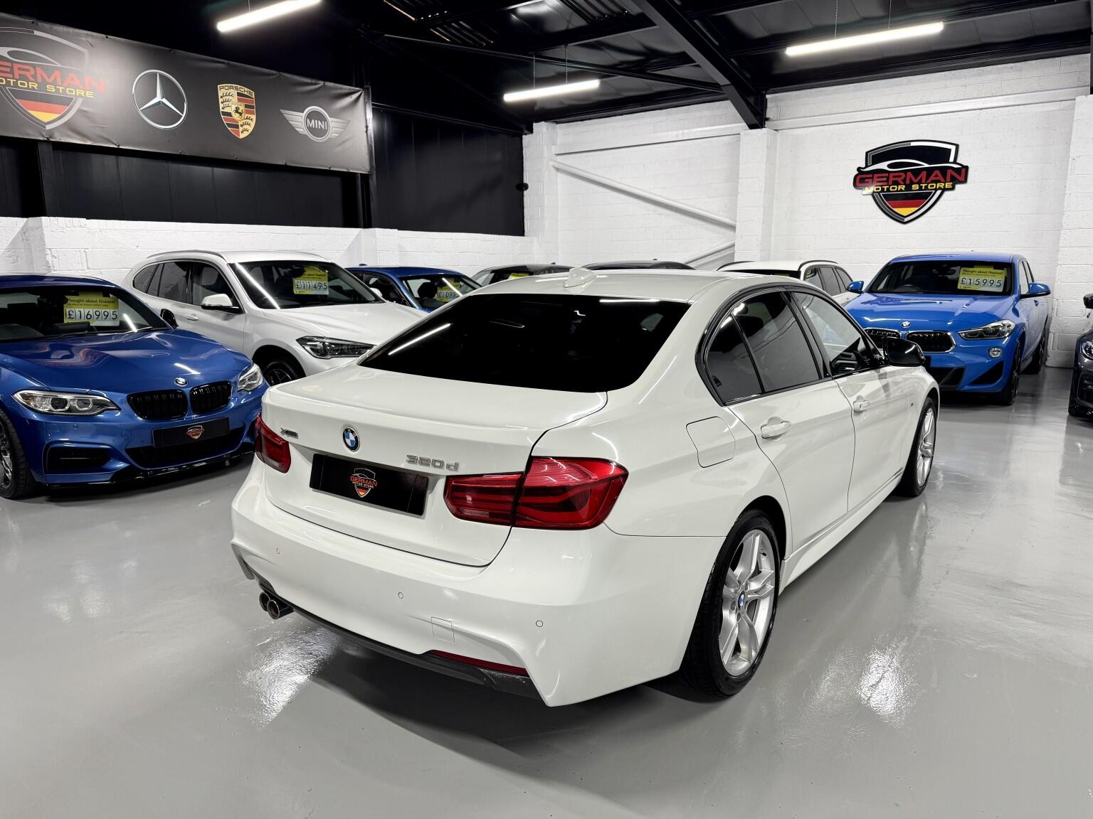 BMW 3 Series view 3