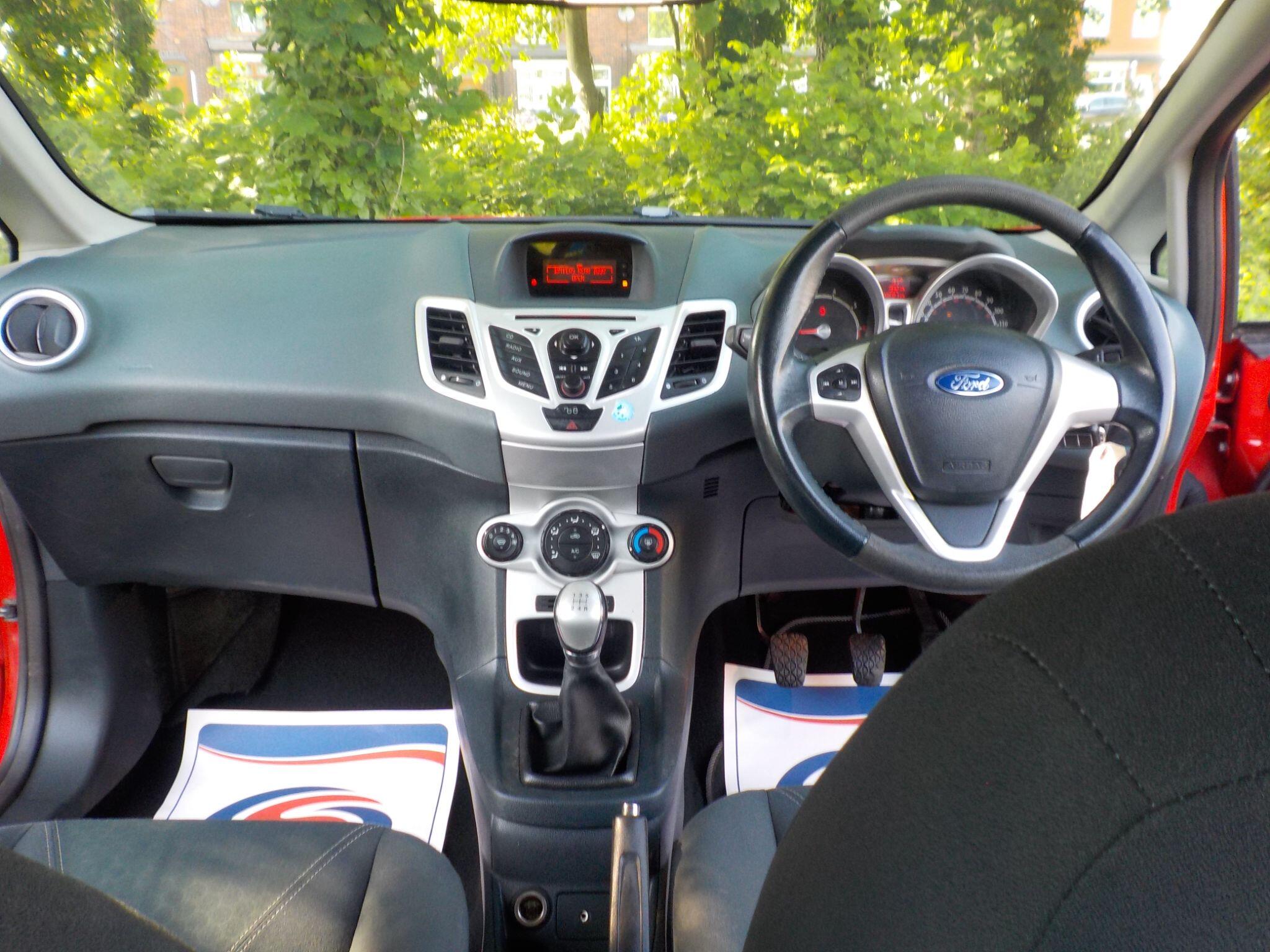 Ford Fiesta 1.25 Zetec 5dr