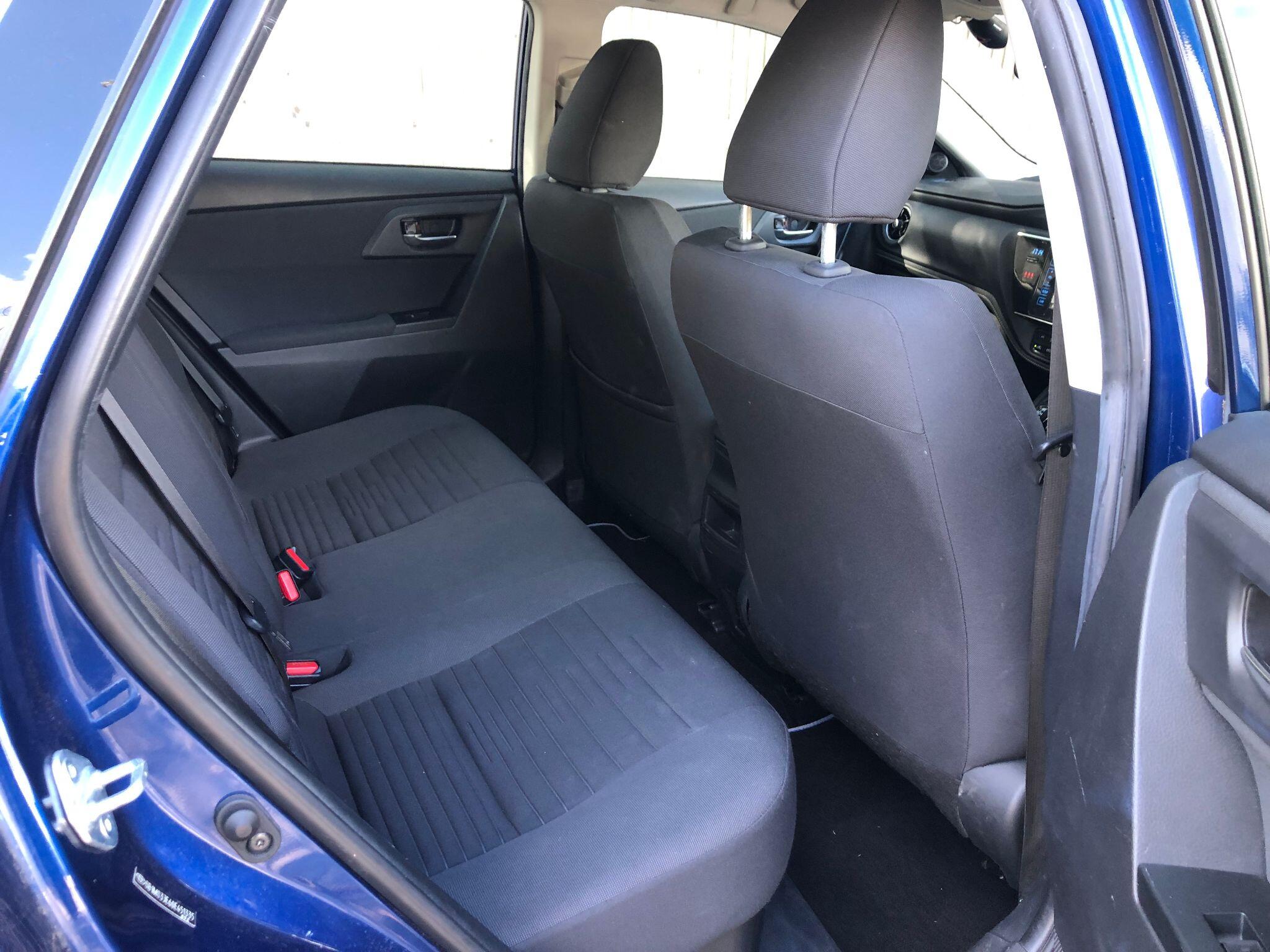 Toyota Auris view 14