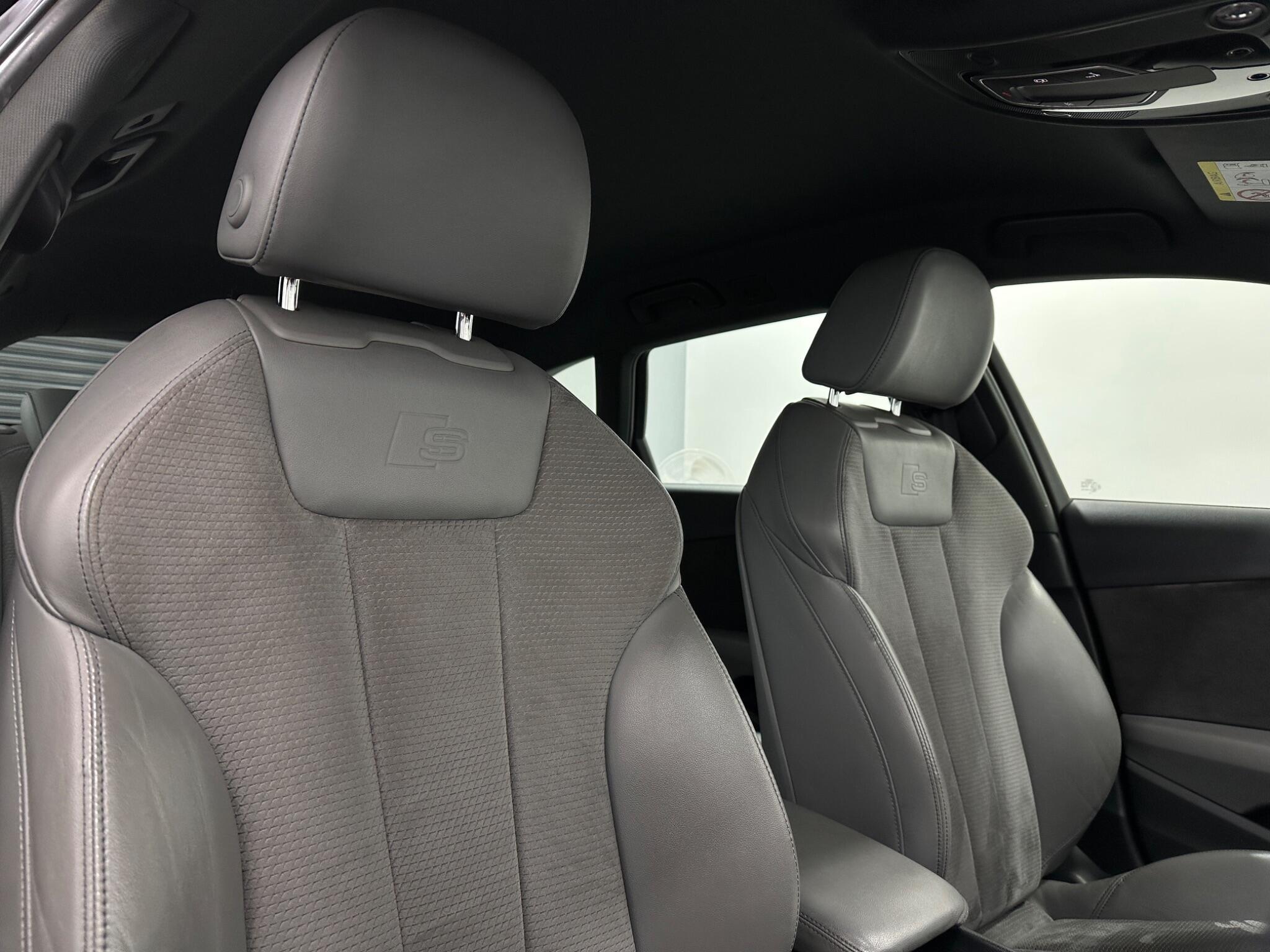 Audi A4 view 34