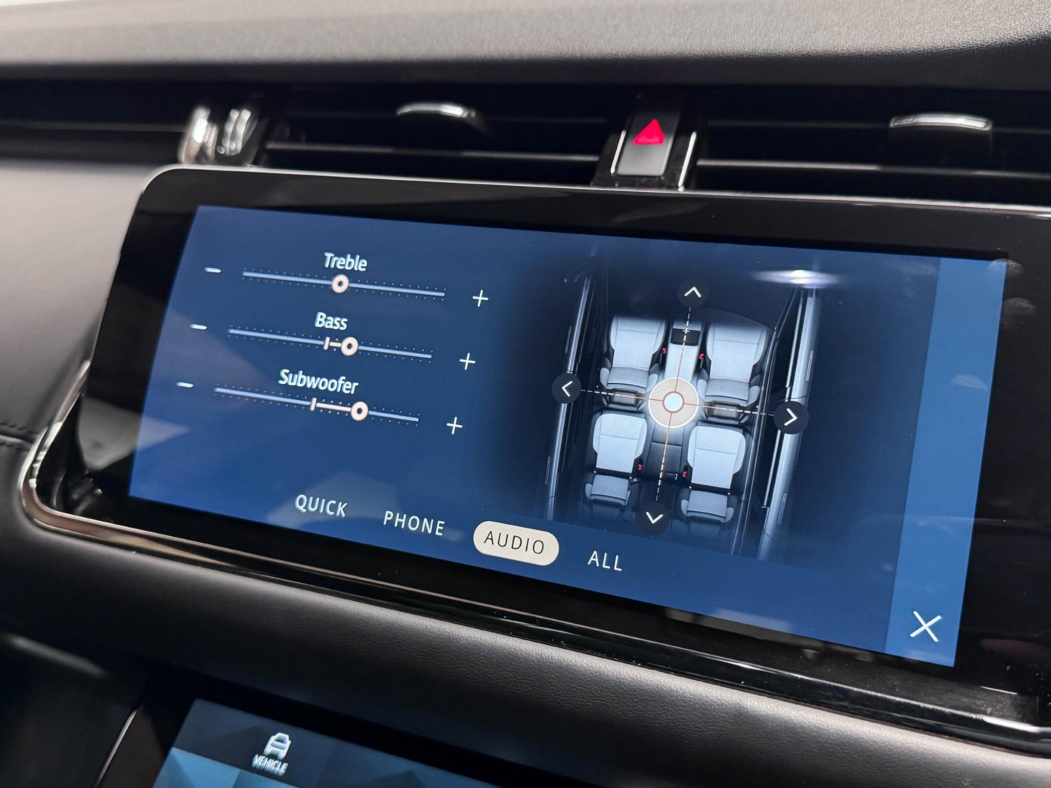 Land Rover Range Rover Evoque view 50