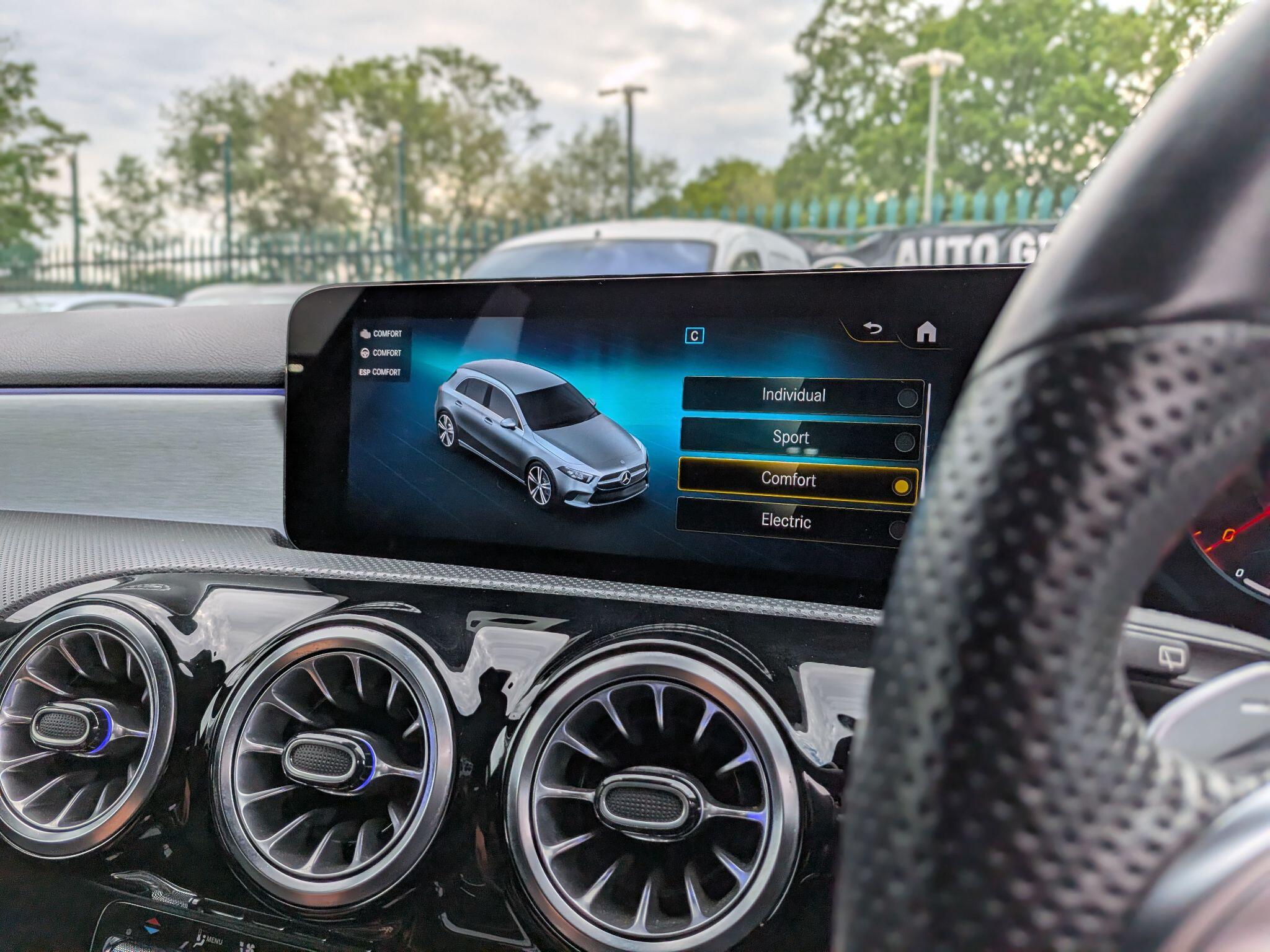 Mercedes-Benz A Class view 38