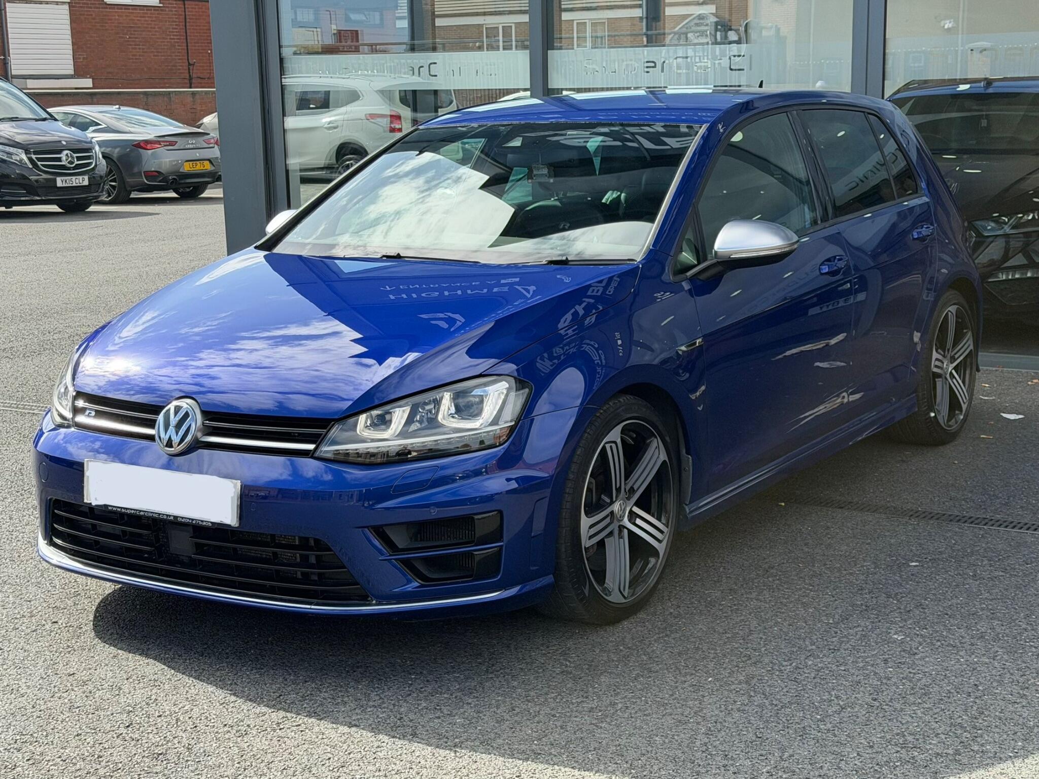 Volkswagen Golf view 7