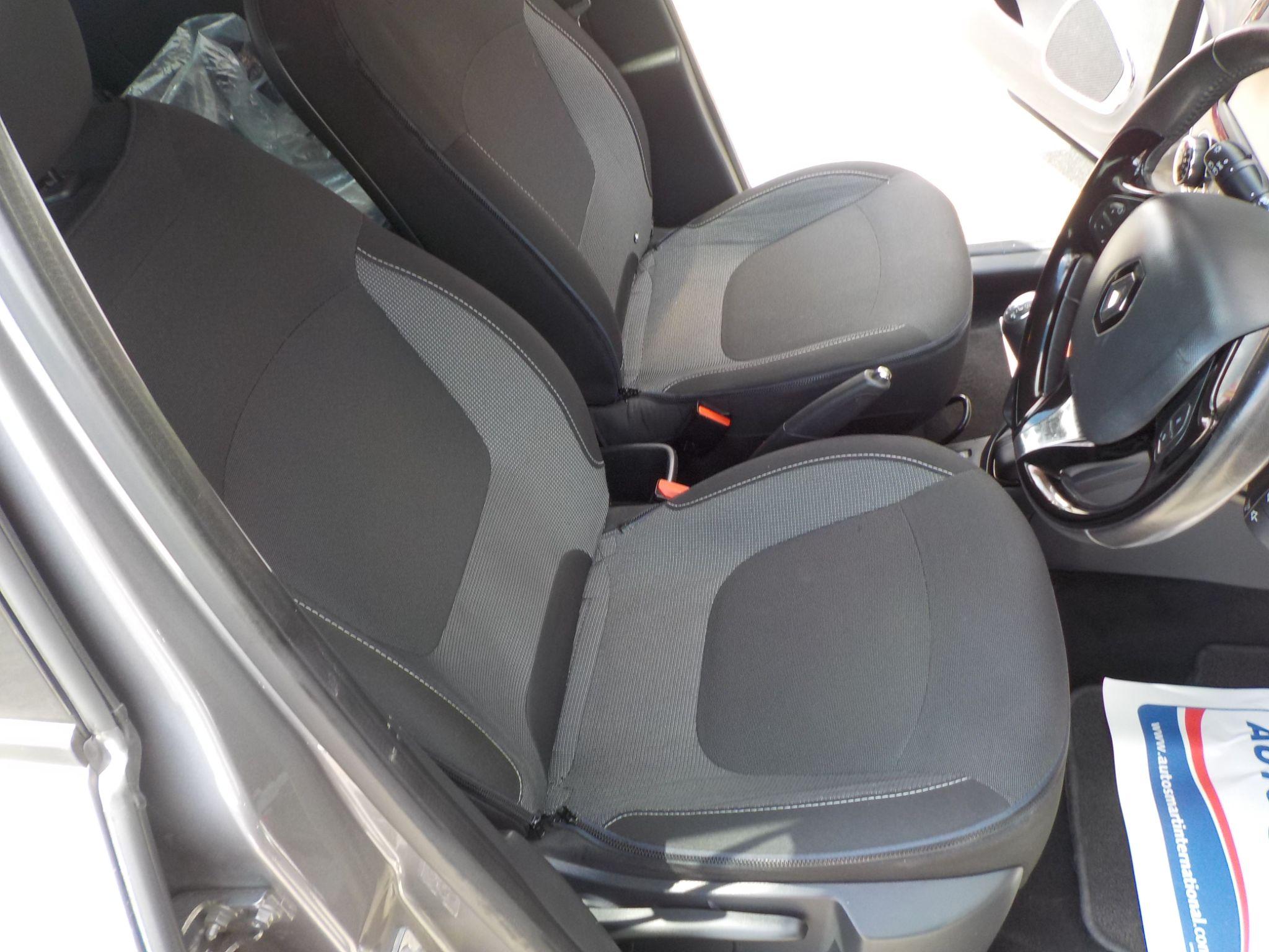 Renault Captur 1.5 dCi ENERGY Dynamique S MediaNav Euro 5 (s/s) 5dr