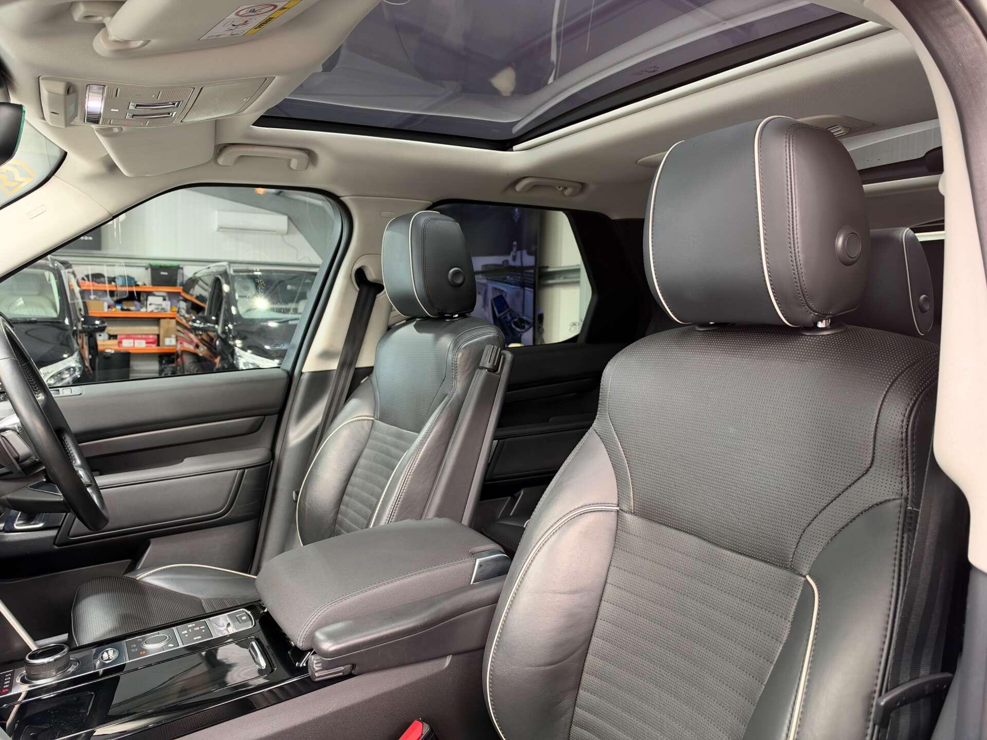 Land Rover Discovery view 27